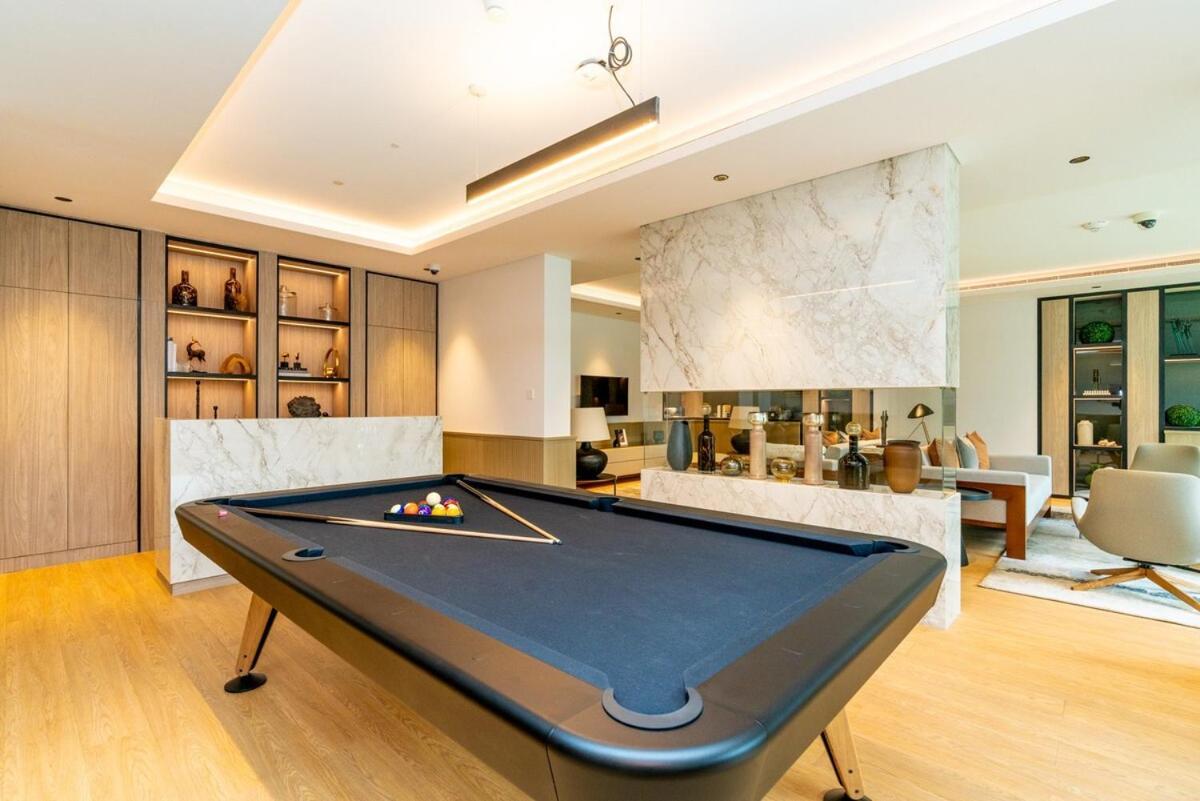 Sleek & Modern 1br With Luxury Pool In Jvc Apartment