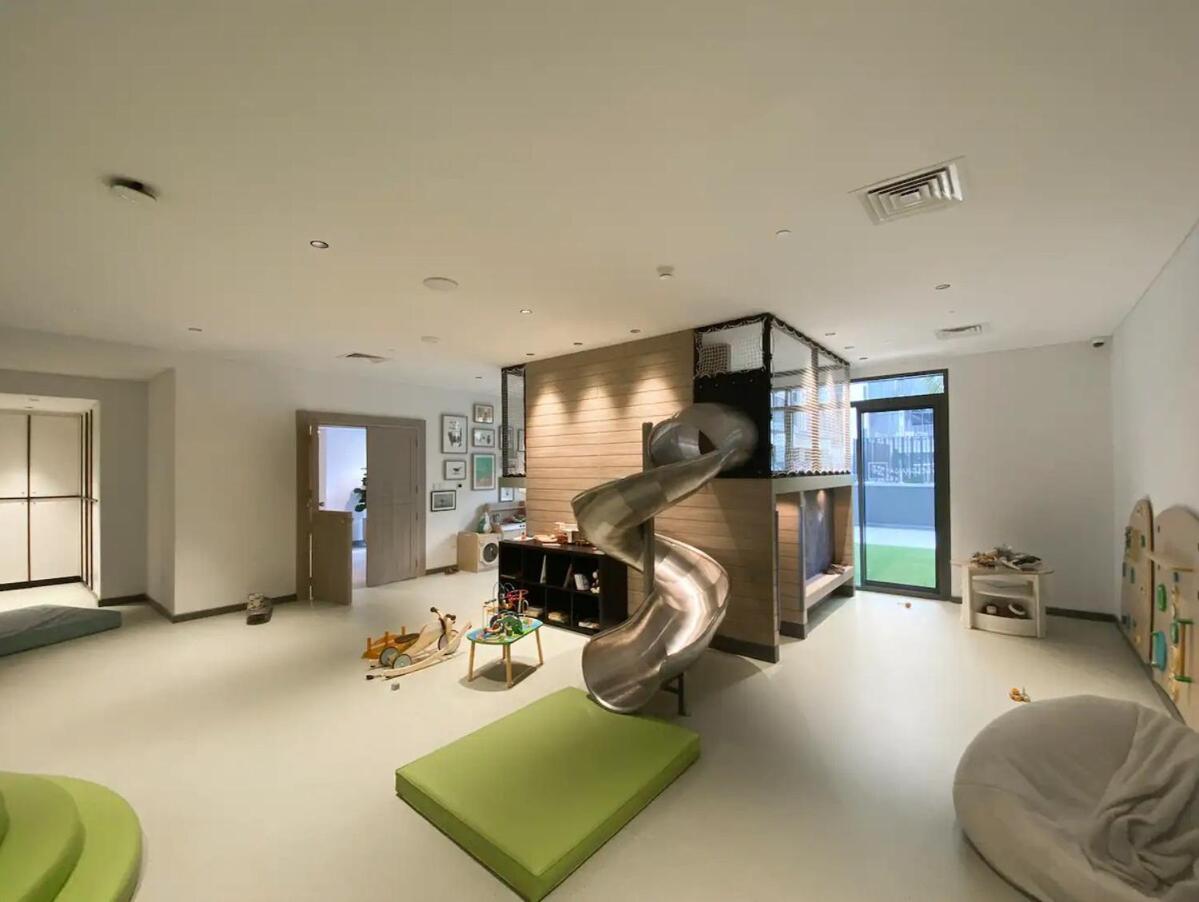 Apartment Sleek & Modern 1br With Luxury Pool In Jvc *