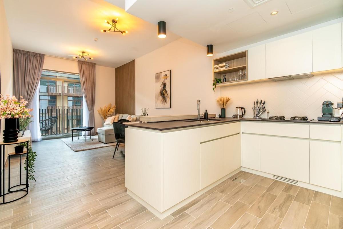 Sleek & Modern 1br With Luxury Pool In Jvc Apartment Dubai