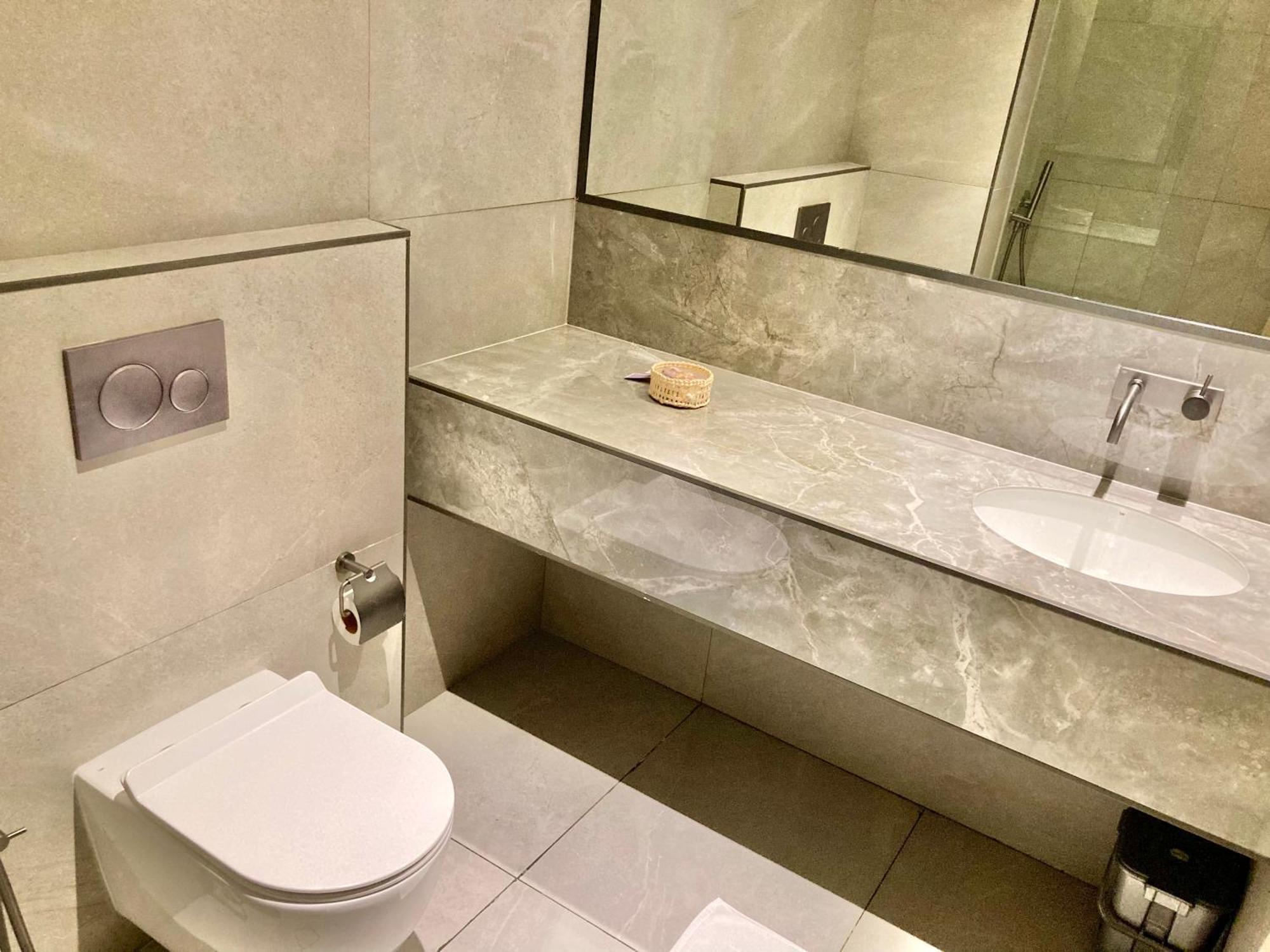 Elegant 2bhk In O Ten, Al Jaddaf Luxury & Comfort Combined Dvr 411 Dubai