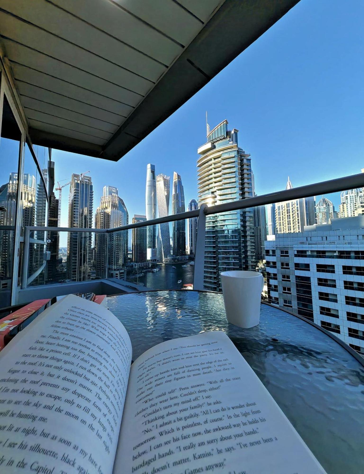 Full Marina View 2 Bhk Apartment *
