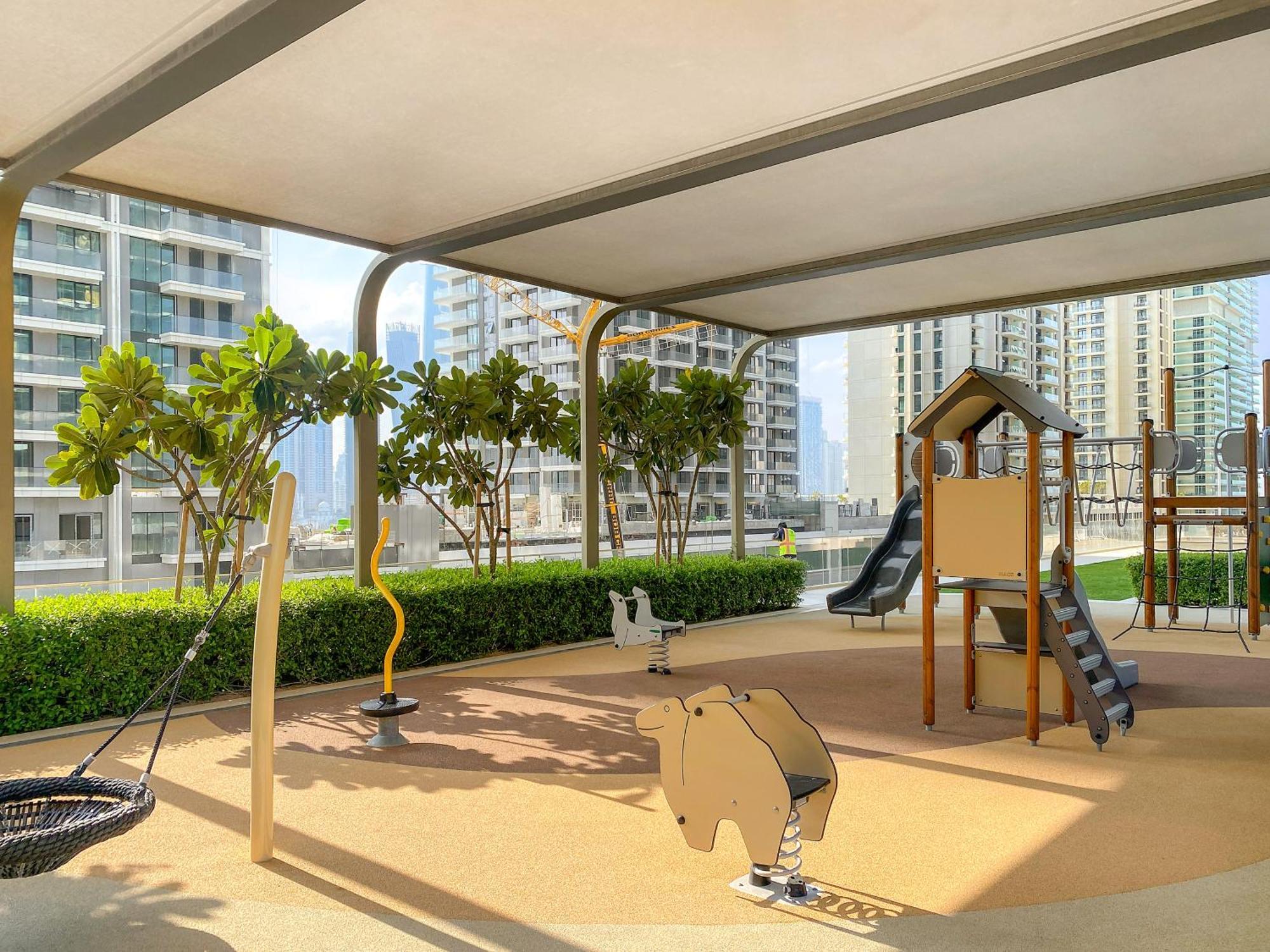 Luxury 2br At Grand Bleu Apartment