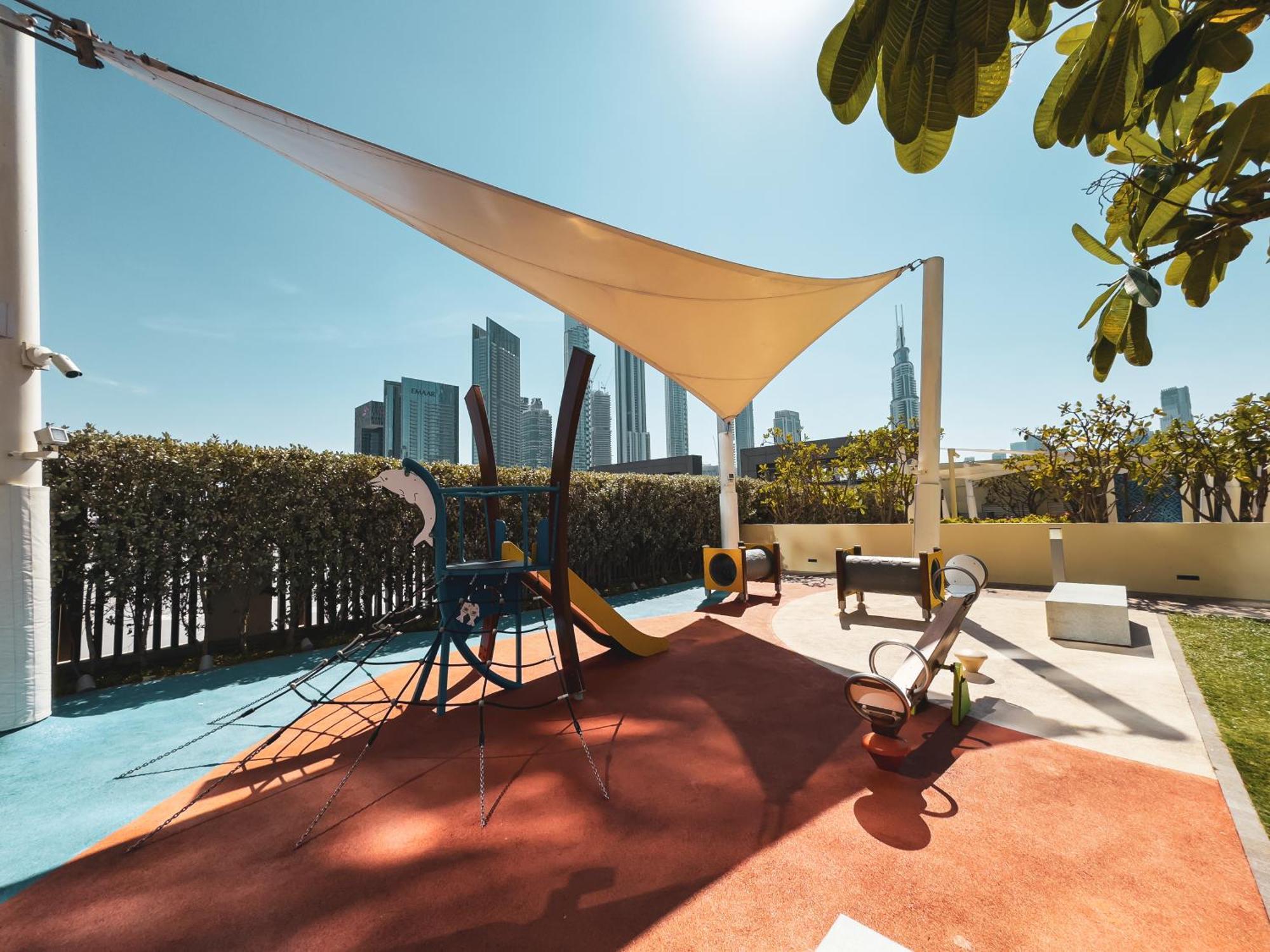 Brand New! Downtown Views Located On Mall * Dubai
