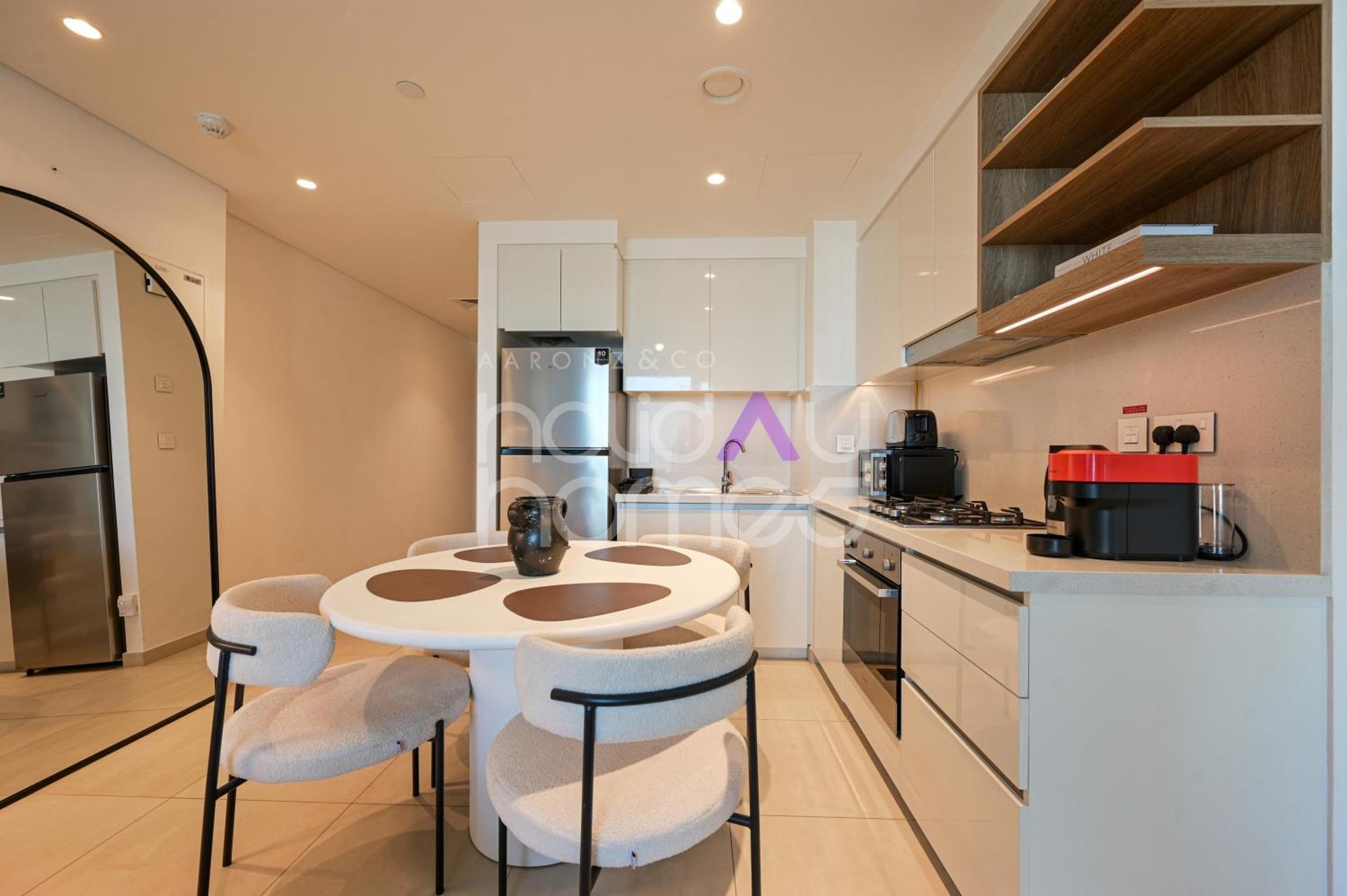 Elegant Views 1br Walk To Mall Downtown Views 2 T1 *