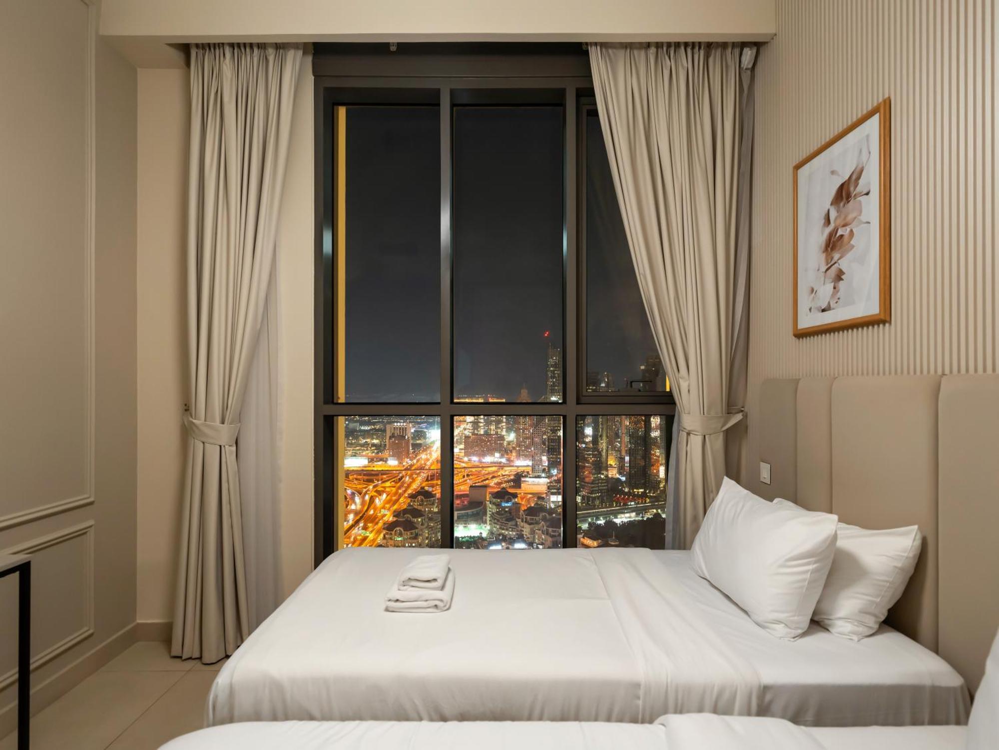 Brand New! Downtown Views Located On Mall Dubai
