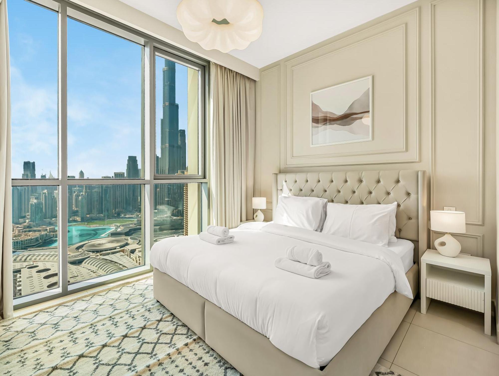 Brand New! Downtown Views Located On Mall