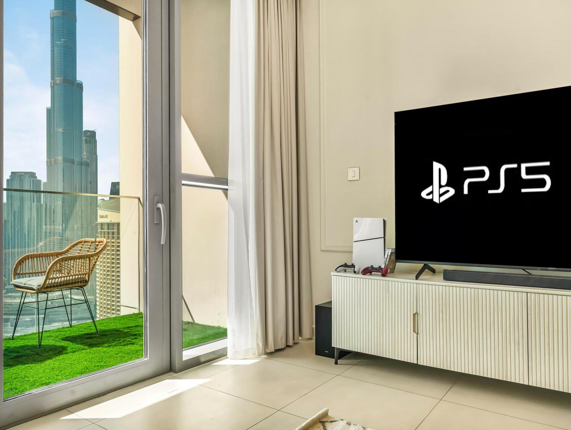 Brand New! Downtown Views Located On Mall * Dubai