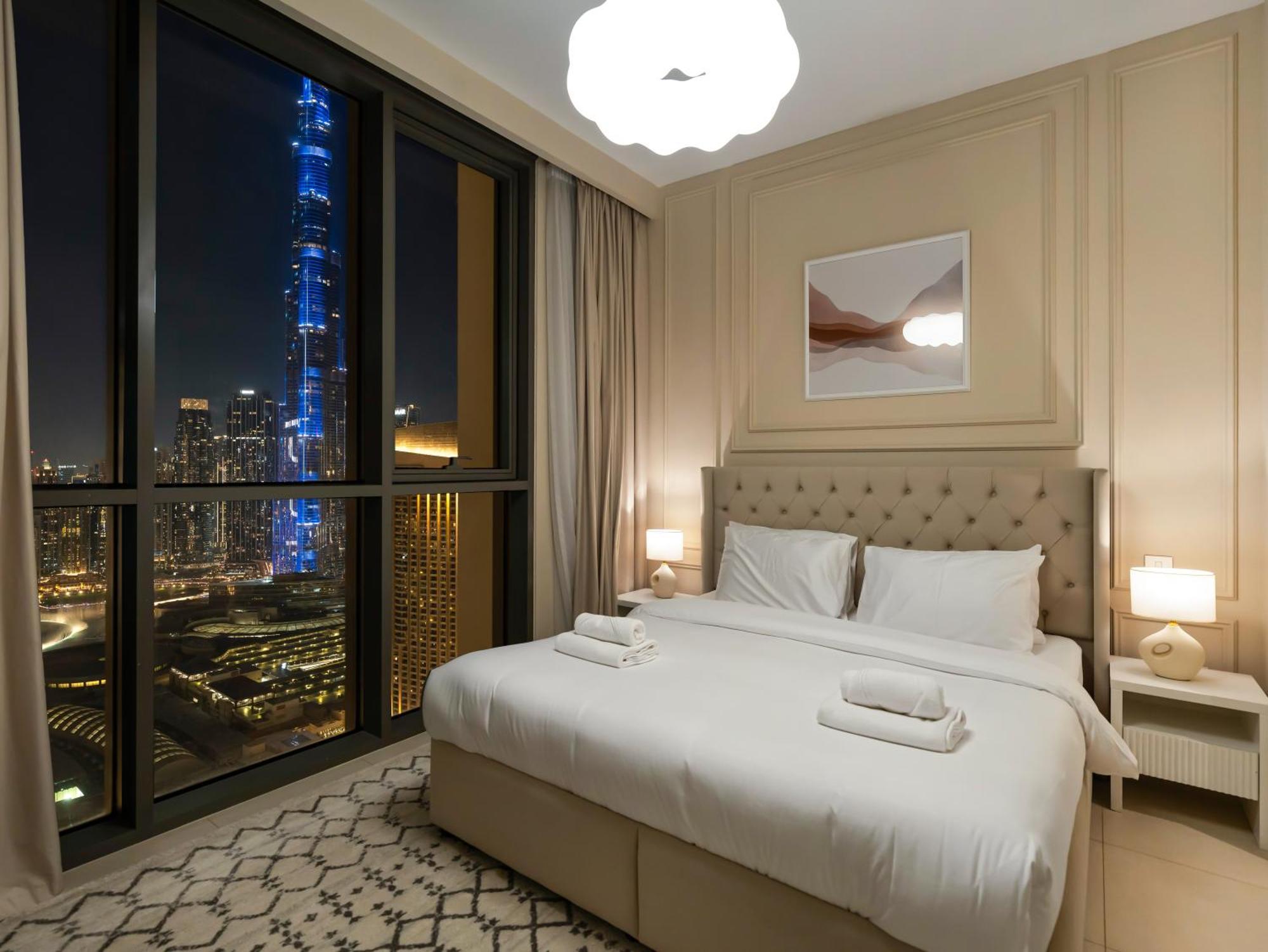 Brand New! Downtown Views Located On Mall * Dubai