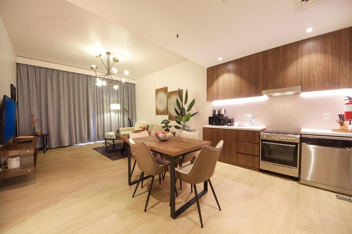Apartment Stylish 1br La Mer, La Cote B2