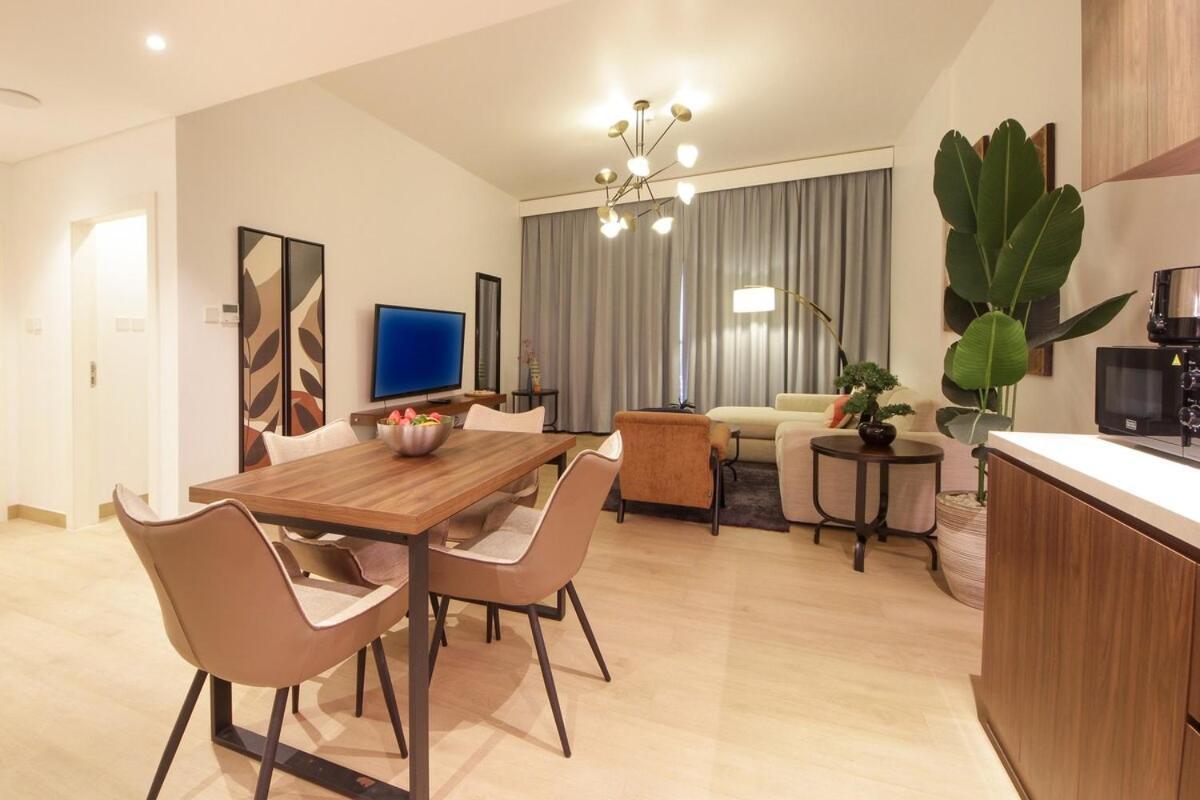 Apartment Stylish 1br La Mer, La Cote B2 *