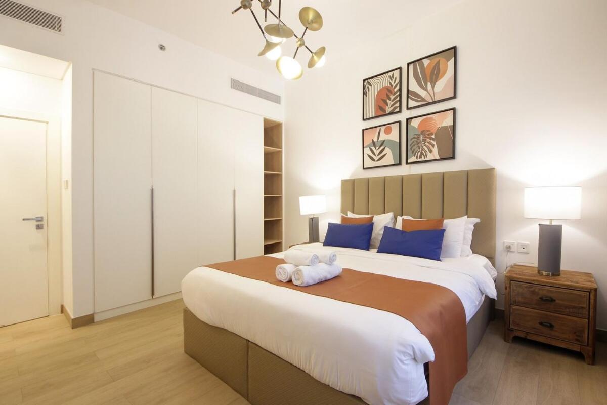 Stylish 1br La Mer, La Cote B2
