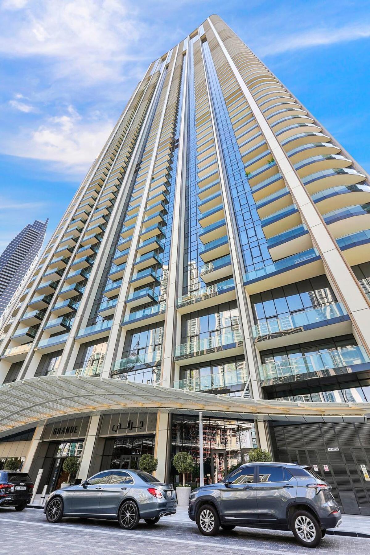 Apartment First Class 2br Burj Khalifa & Fountain View *