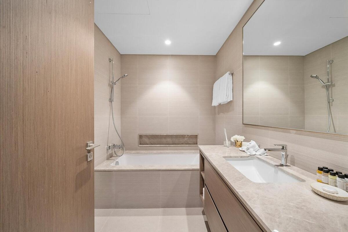 First Class 2br Burj Khalifa & Fountain View Apartment Dubai