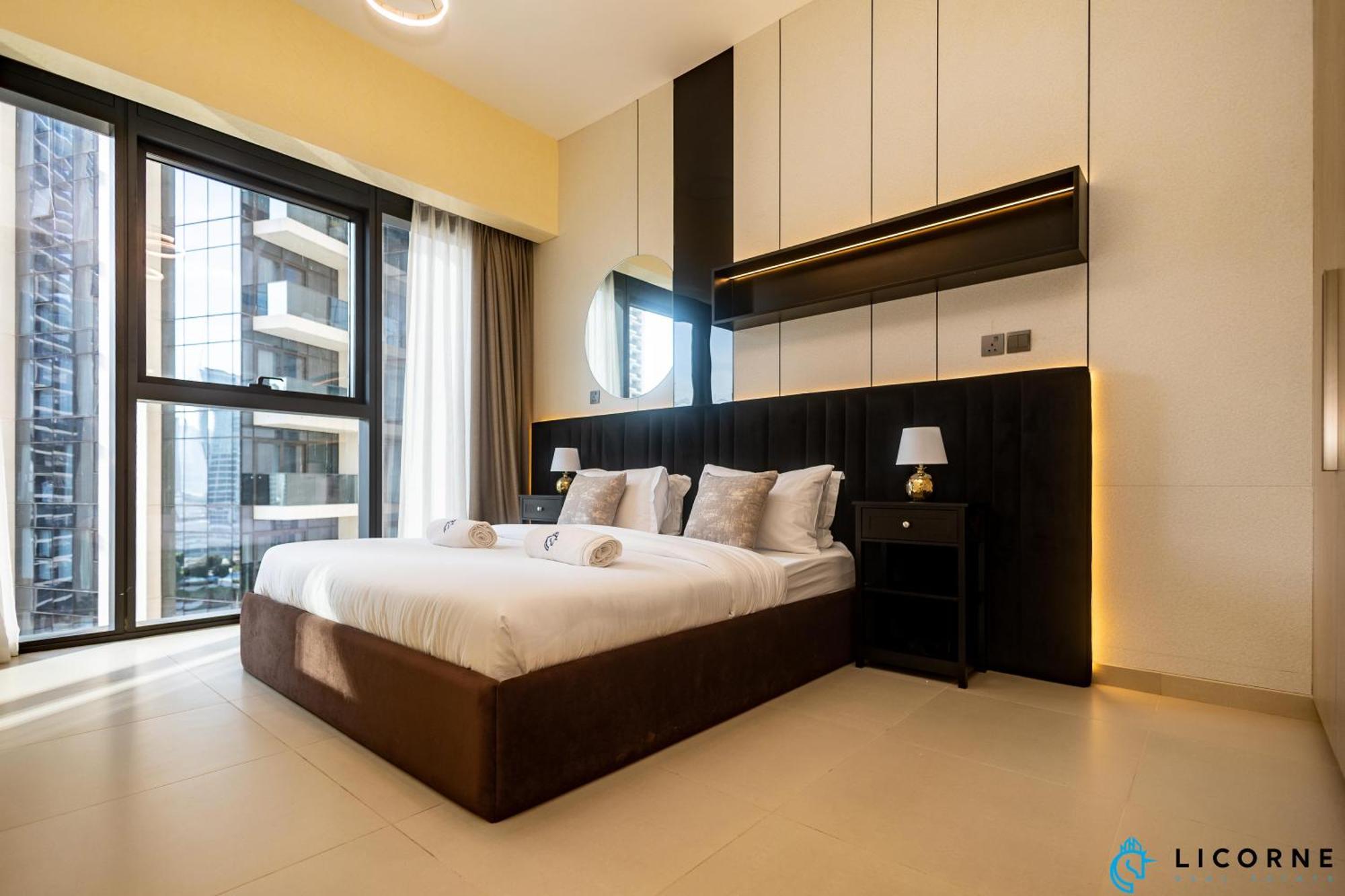 Downtown Haven 2br Near Mall & Burj Khalifa In Act One Act Two Apartment *