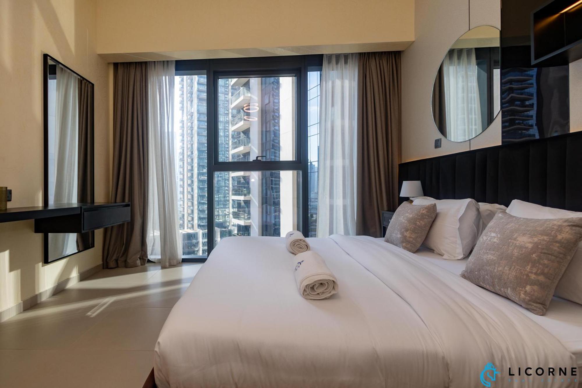 Apartment Downtown Haven 2br Near Mall & Burj Khalifa In Act One Act Two