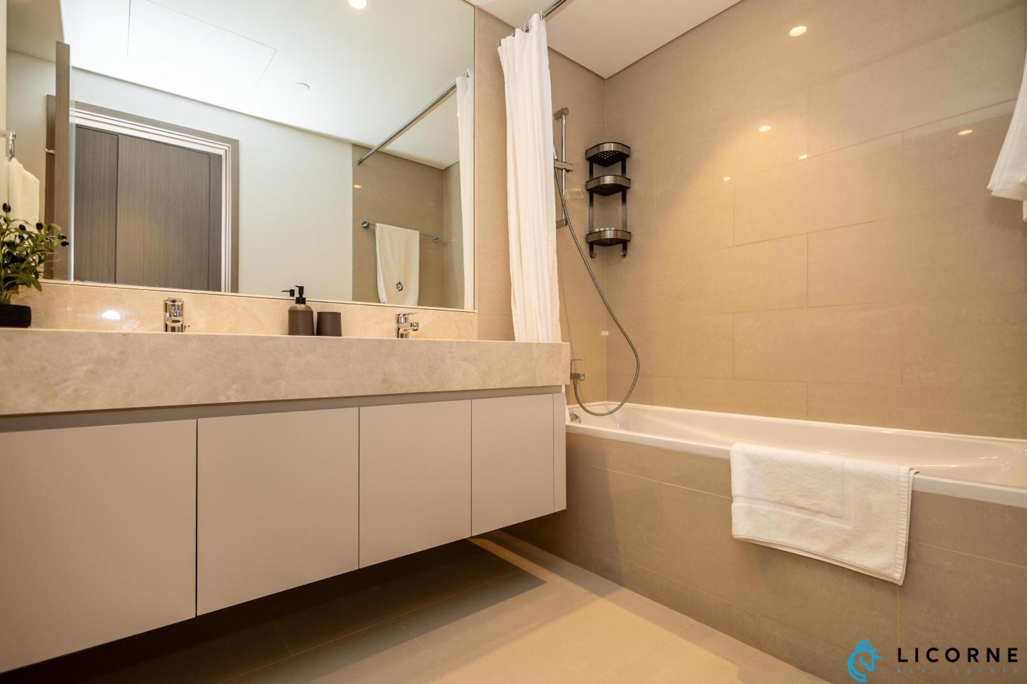 Downtown Haven 2br Near Mall & Burj Khalifa In Act One Act Two Apartment Dubai