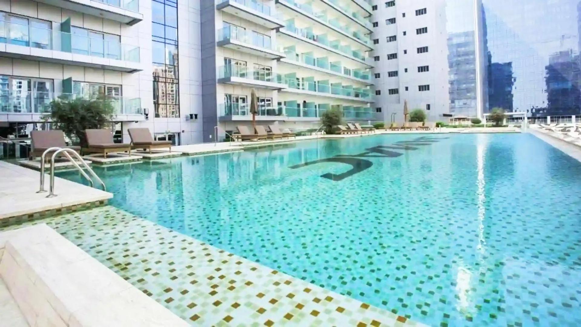Spacious 1-bedroom In Business Bay 15 Mints To Trade Fair Apartment *