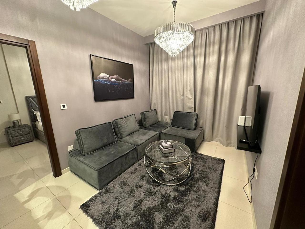 Apartment Damac Vera 2 Bedroom With Canal View