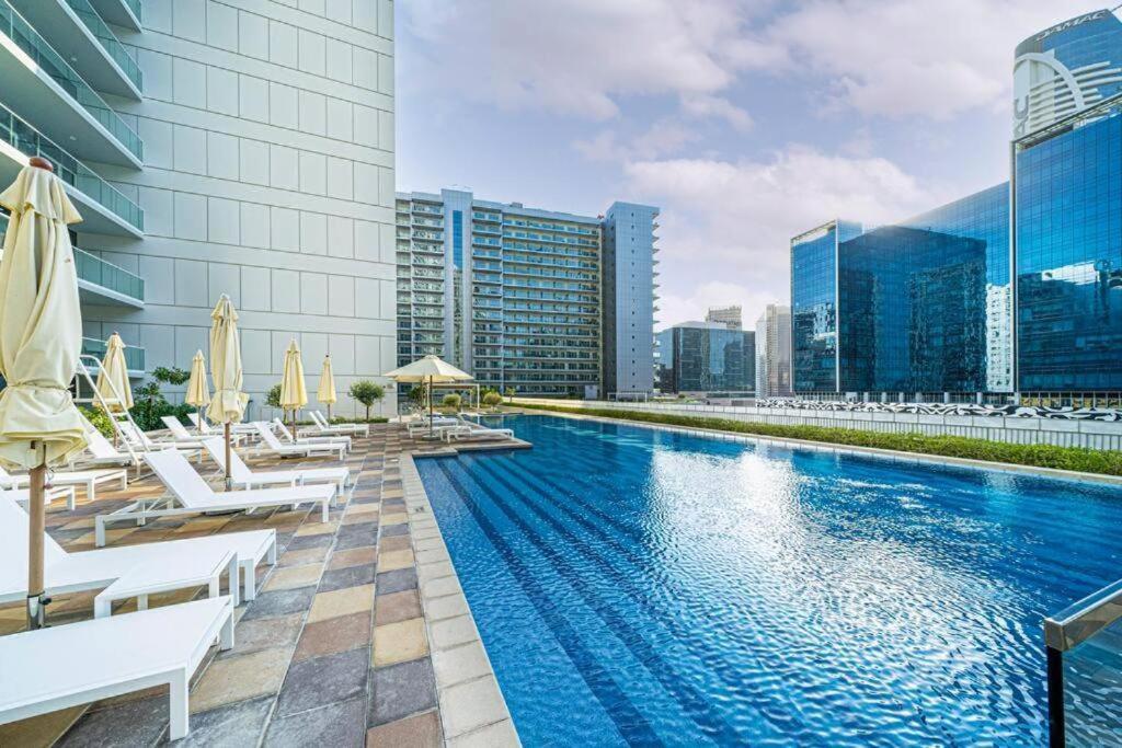 Damac Vera 2 Bedroom With Canal View Apartment