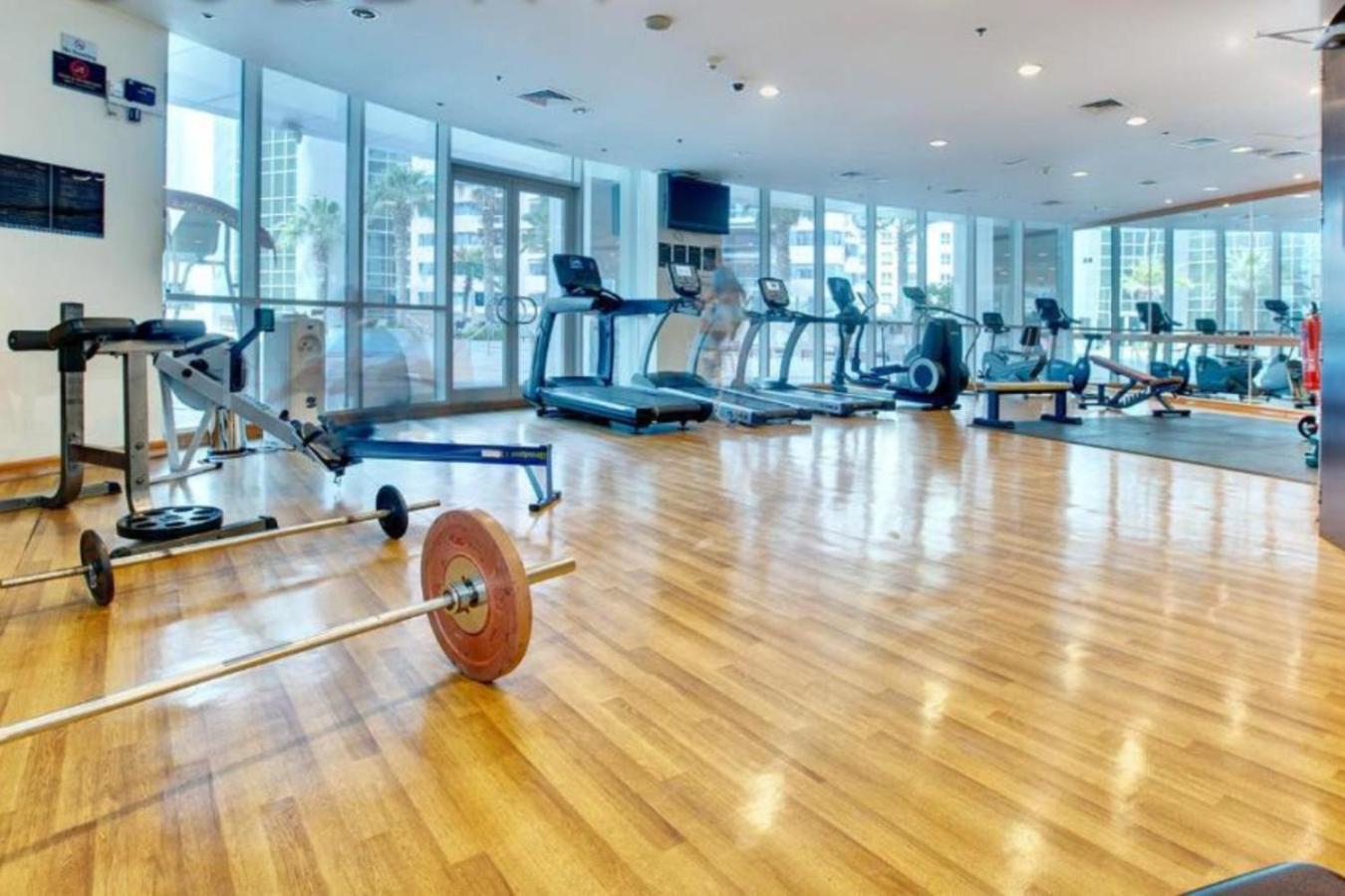 Damac Waves - Stunning Three Bedroom In Marina Apartment Dubai