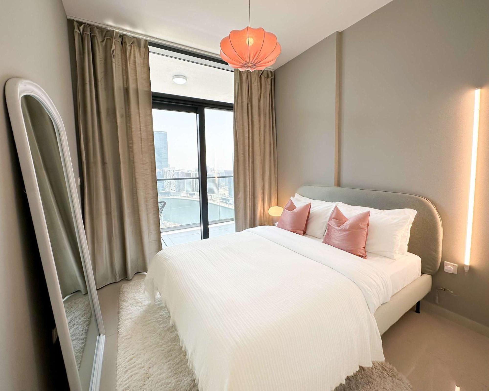 Apartment Designed Burj Khalifa View 1br *