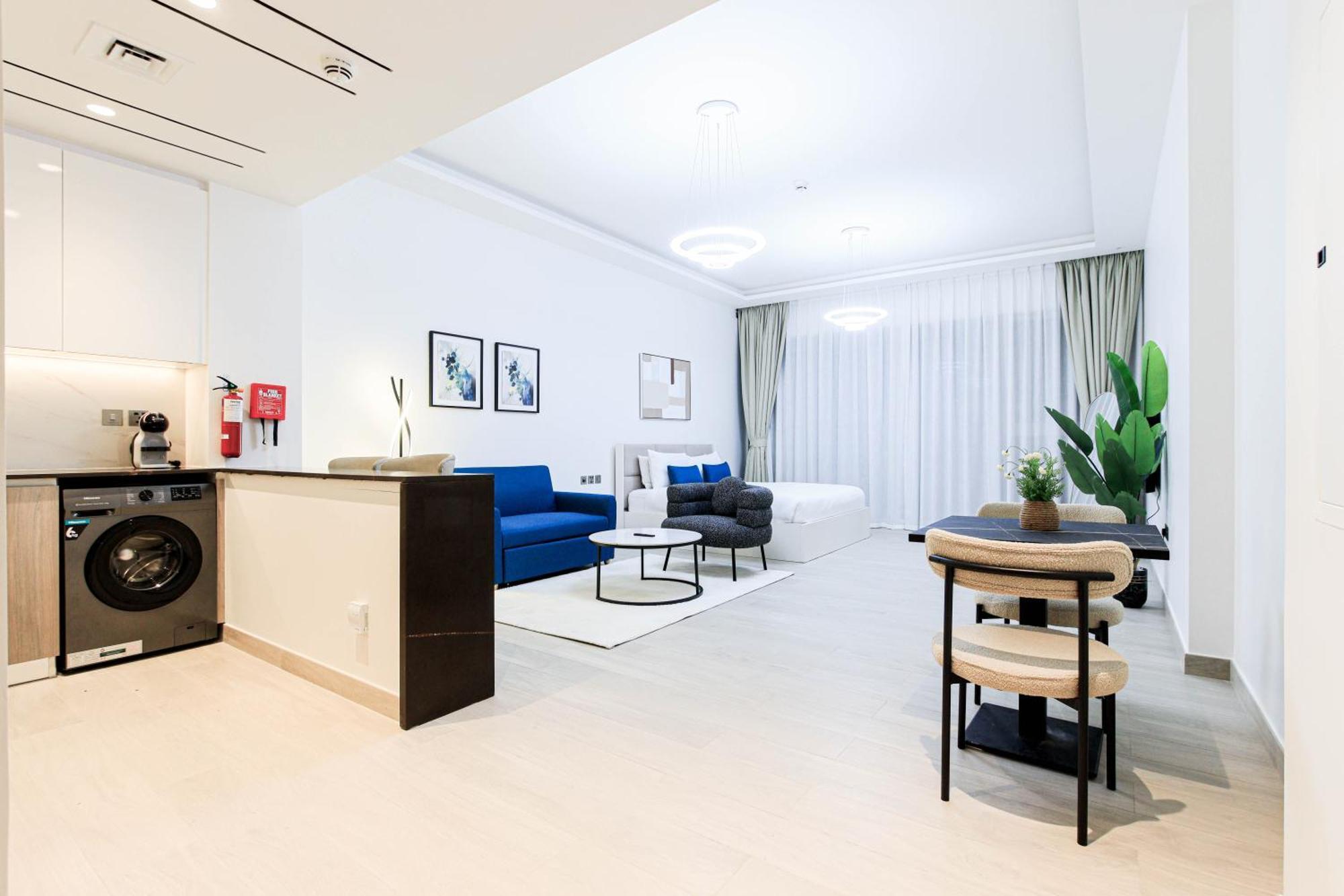 Stylish Stu In Medore With Modern Amenities