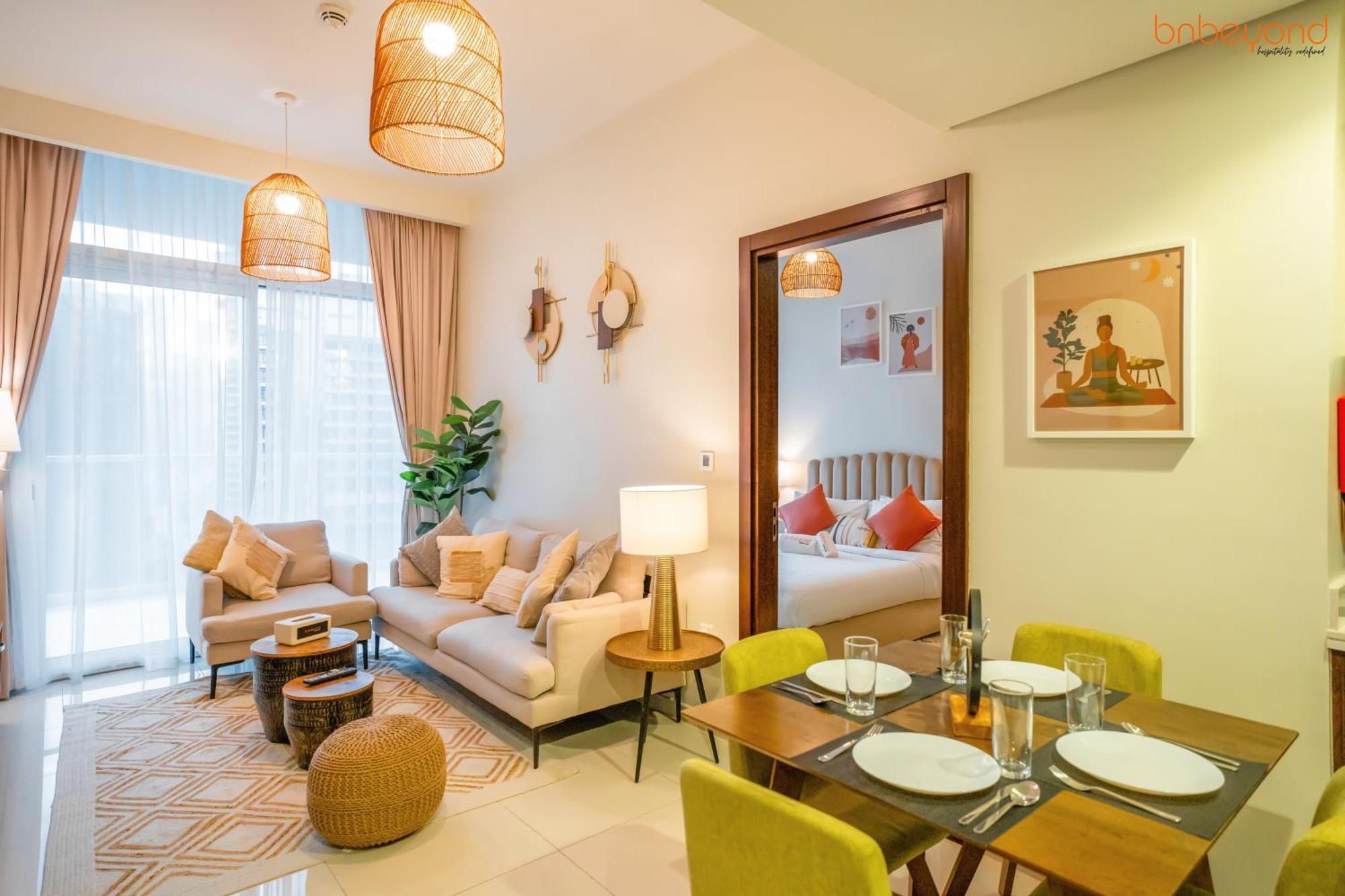 Apartment Cozy Retreat With Burj Views By Bnbeyond *