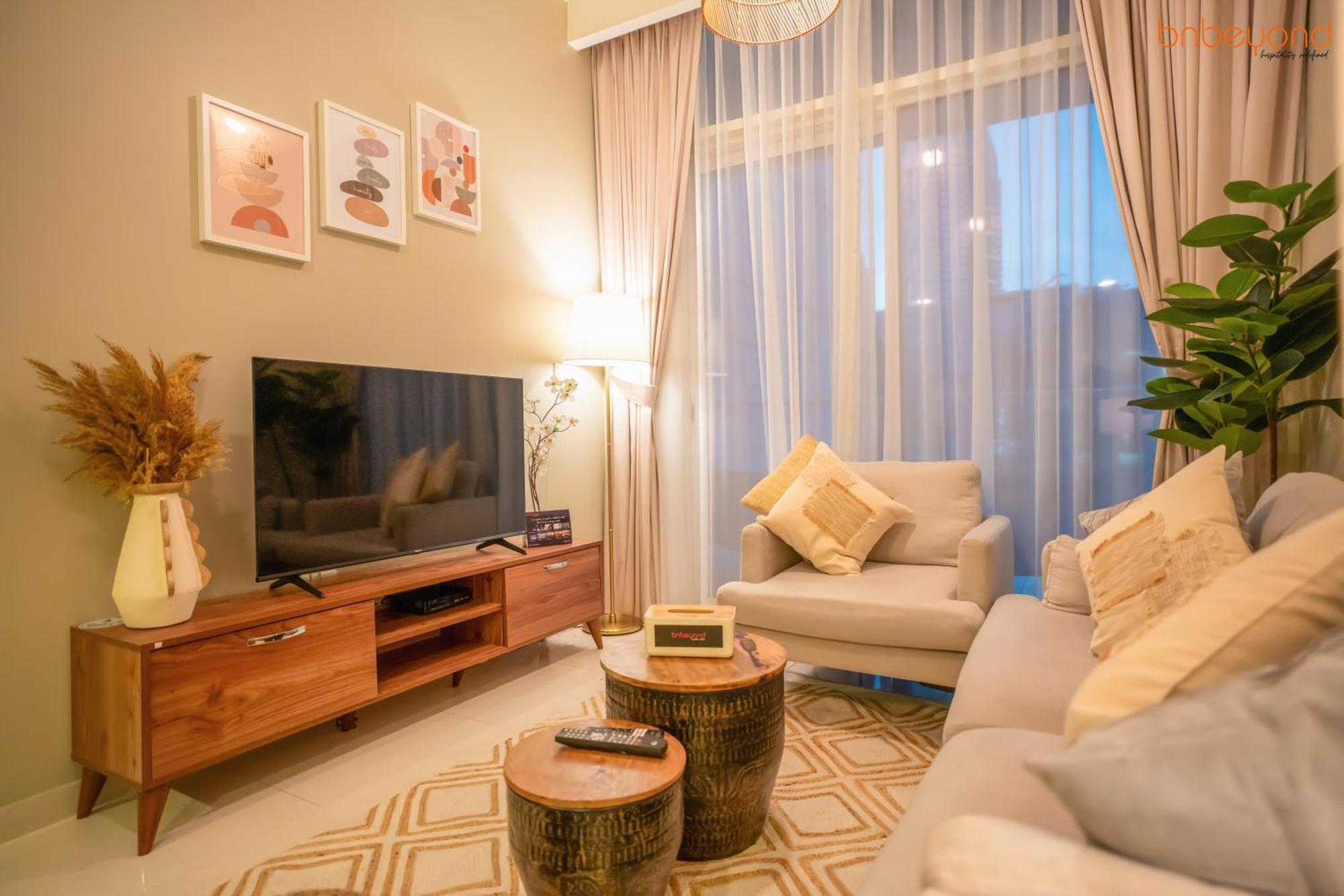 Cozy Retreat With Burj Views By Bnbeyond Apartment