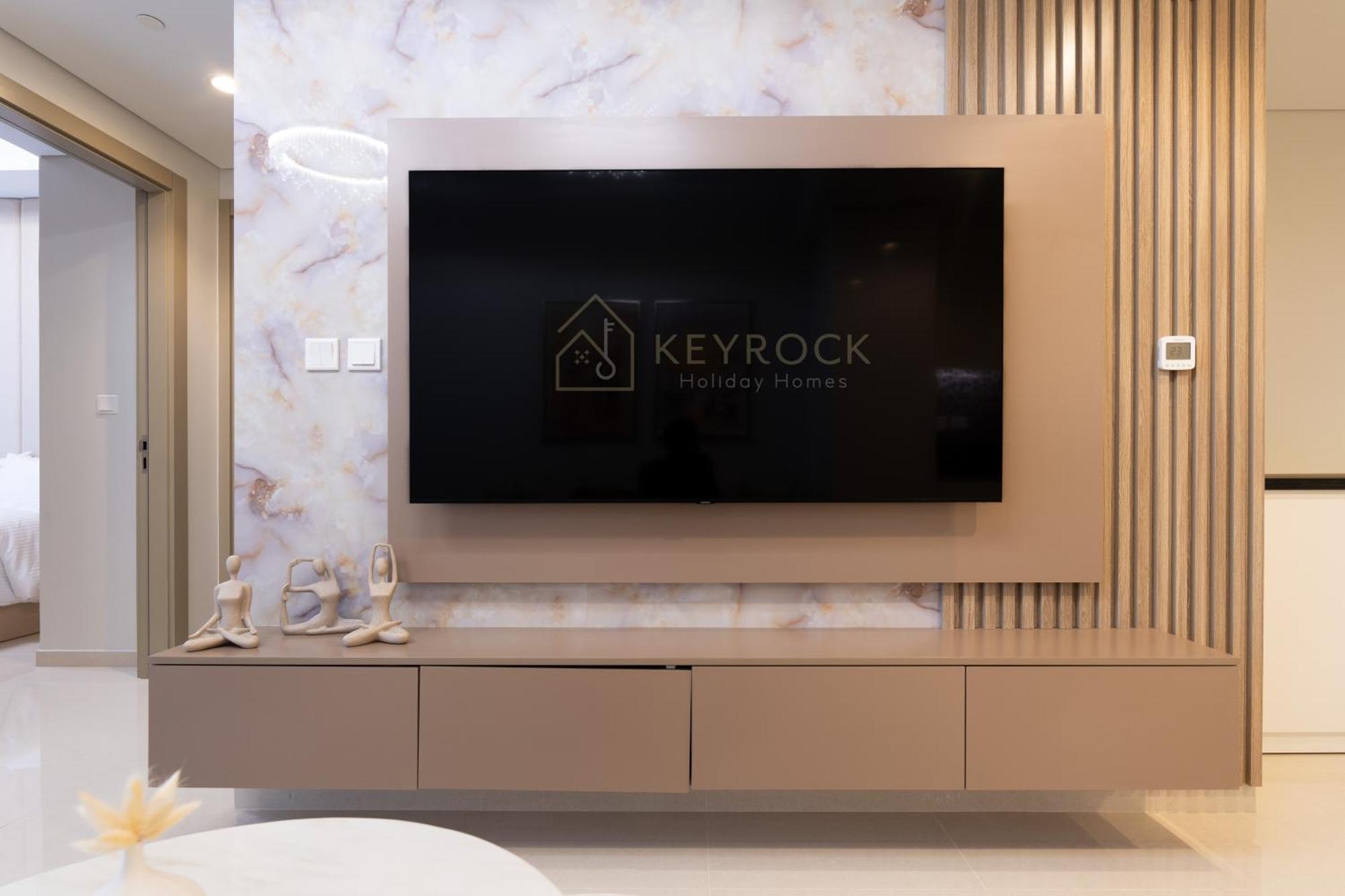 Apartment Keyrock Living - Exclusive Retreat With Stunning Views Dubai