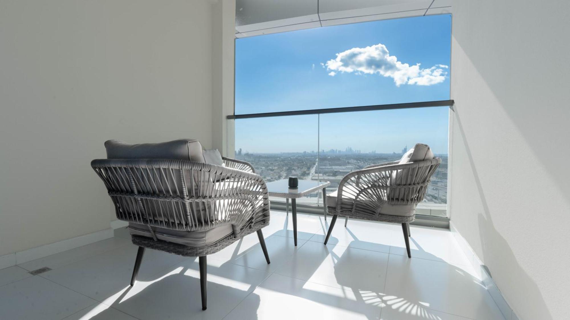 Keyrock Living - Exclusive Retreat With Stunning Views Dubai