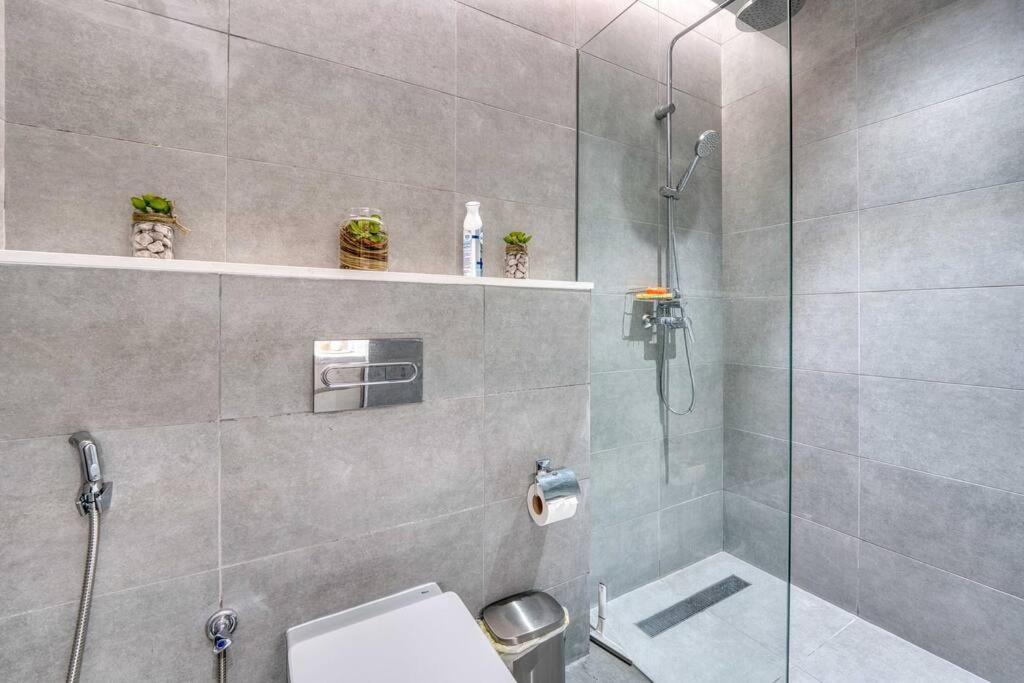 Classic - Ahad Large 1br For 4 Apartment Dubai