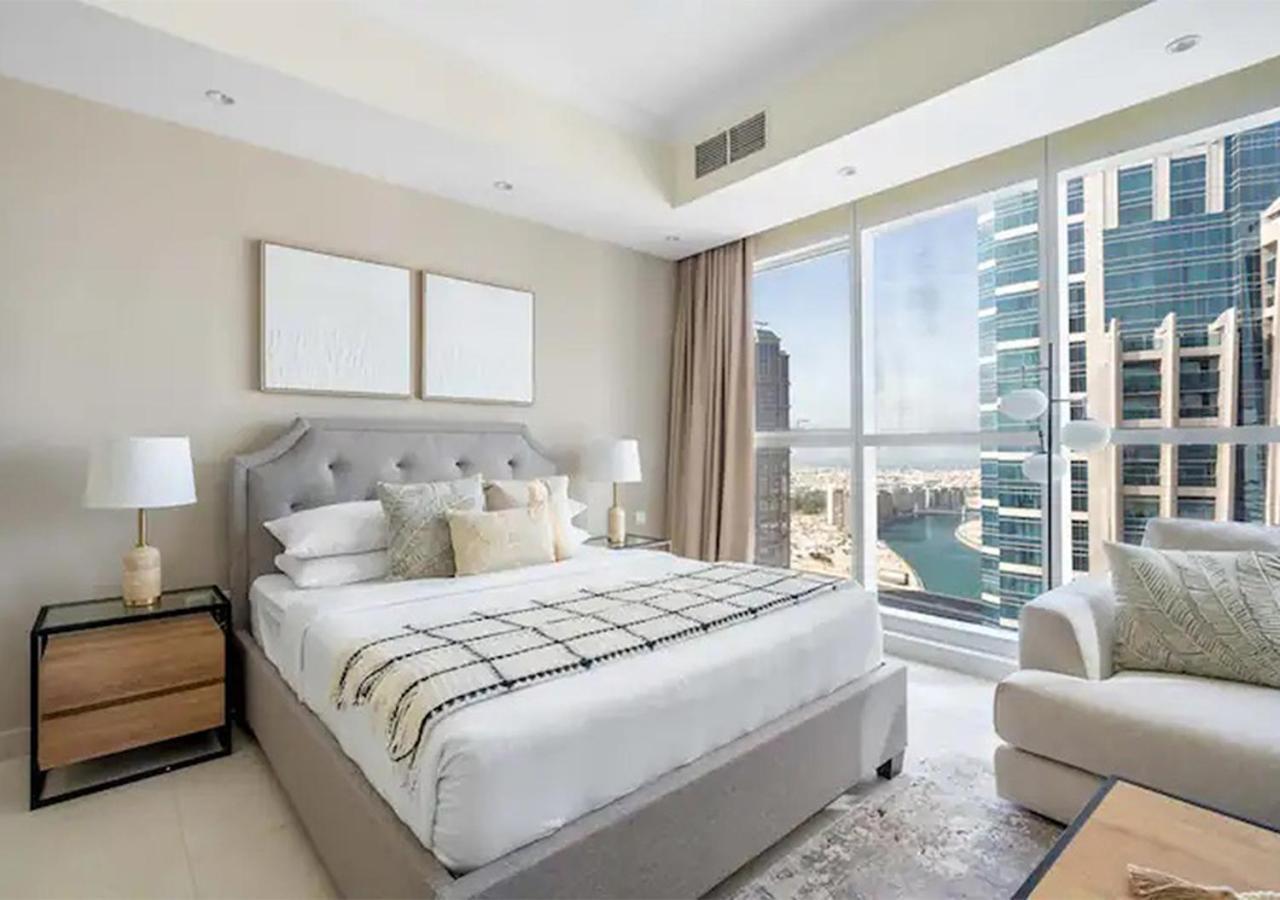 Luxury With Canal View & Seaview Apartment