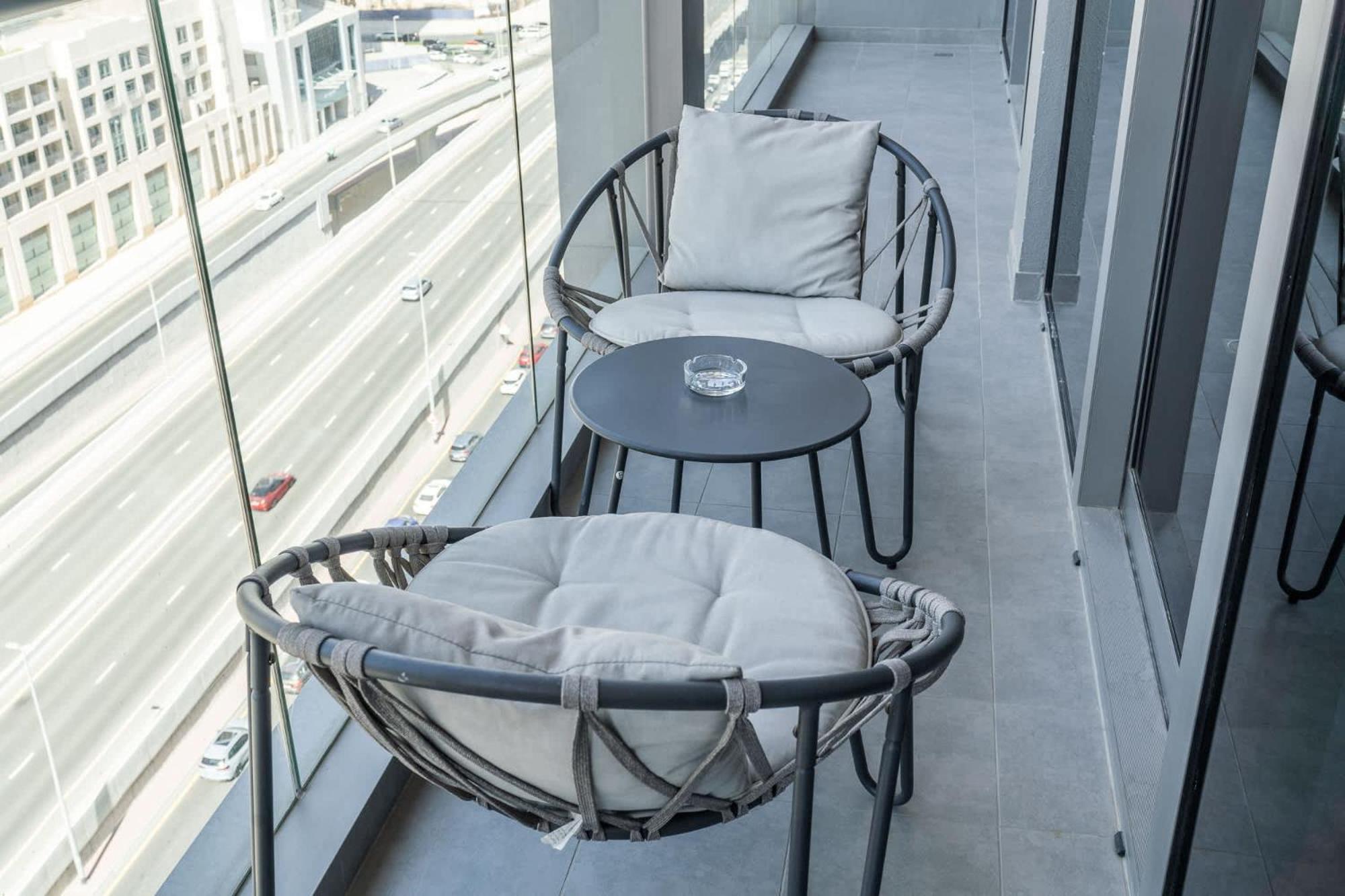 Apartment 3 Bedroom In Sterling West With Full Burj Khalifa Views *