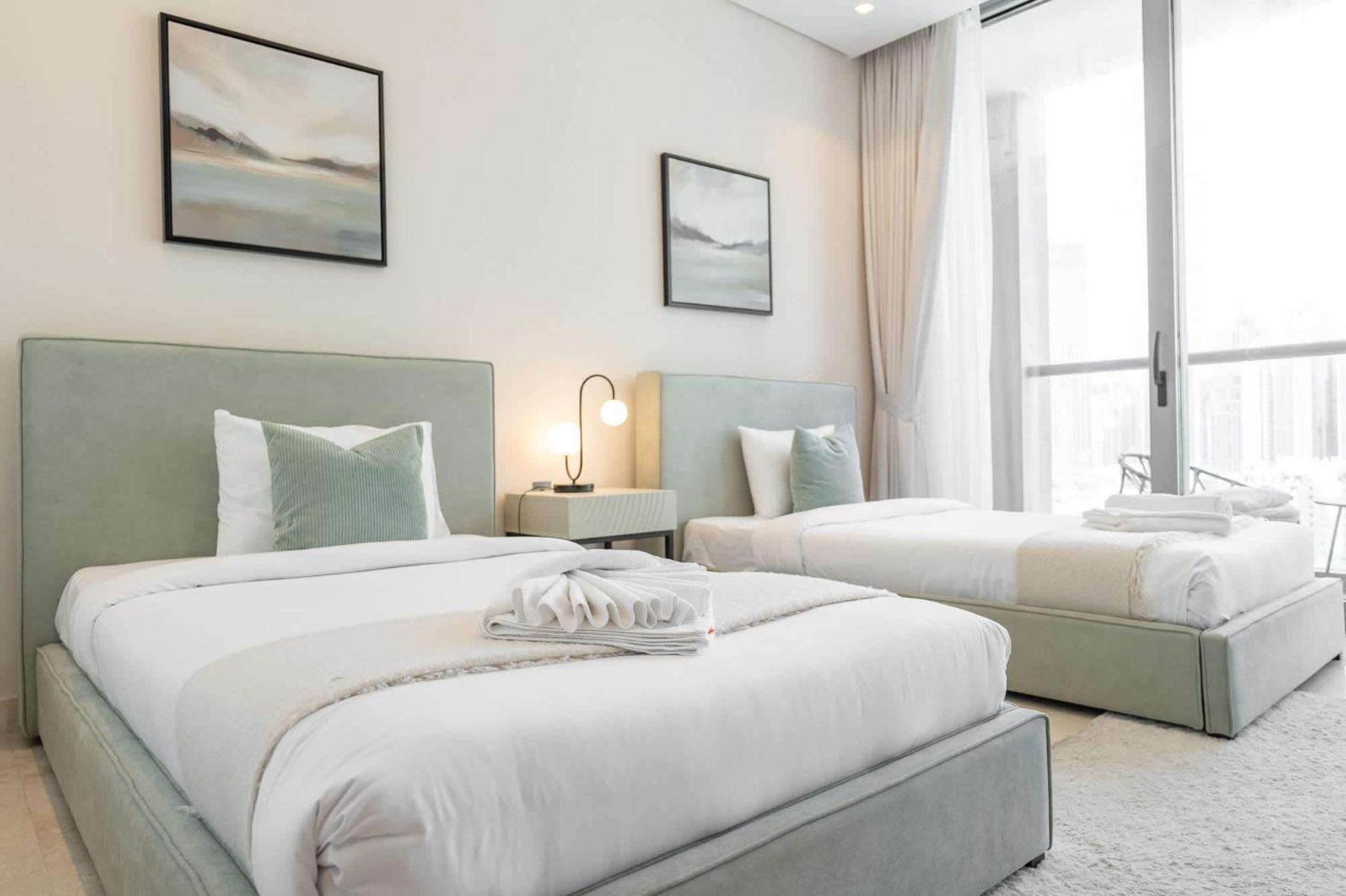 3 Bedroom In Sterling West With Full Burj Khalifa Views
