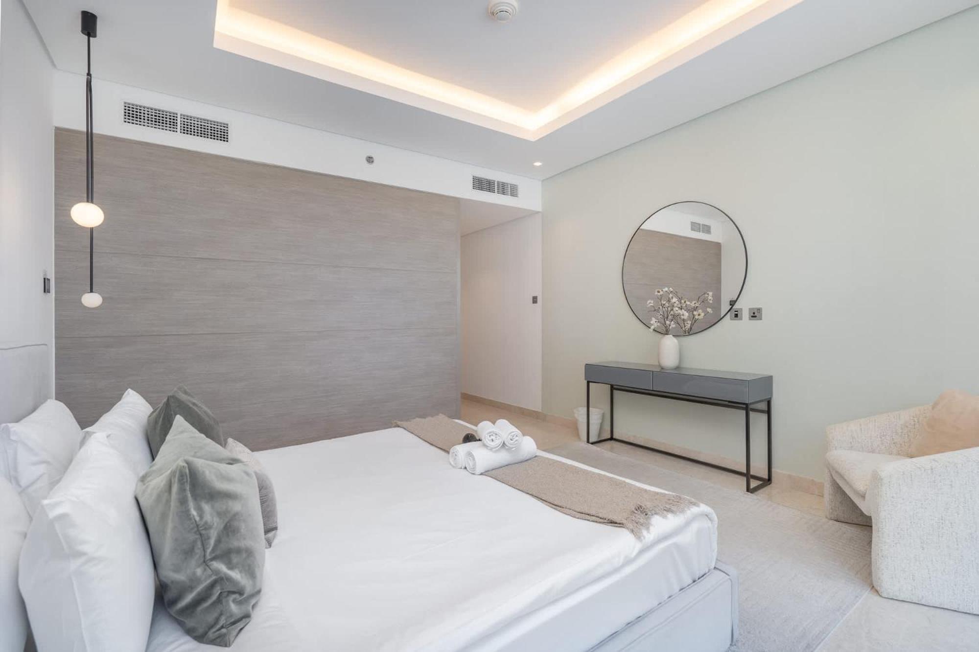 Apartment 3 Bedroom In Sterling West With Full Burj Khalifa Views *