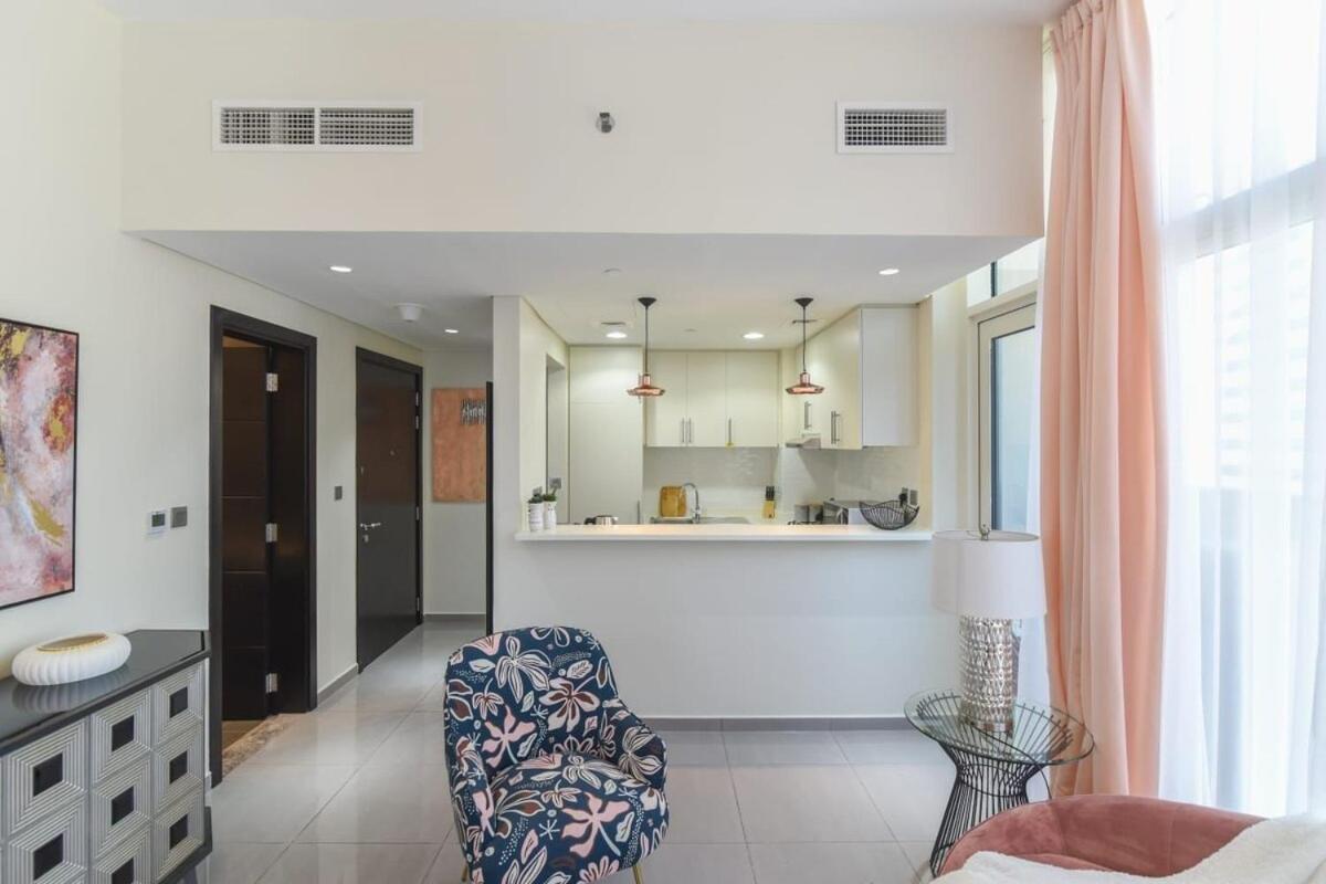 Luxury - Prime Business Bay Location, 7 Min To Mall Apartment Dubai
