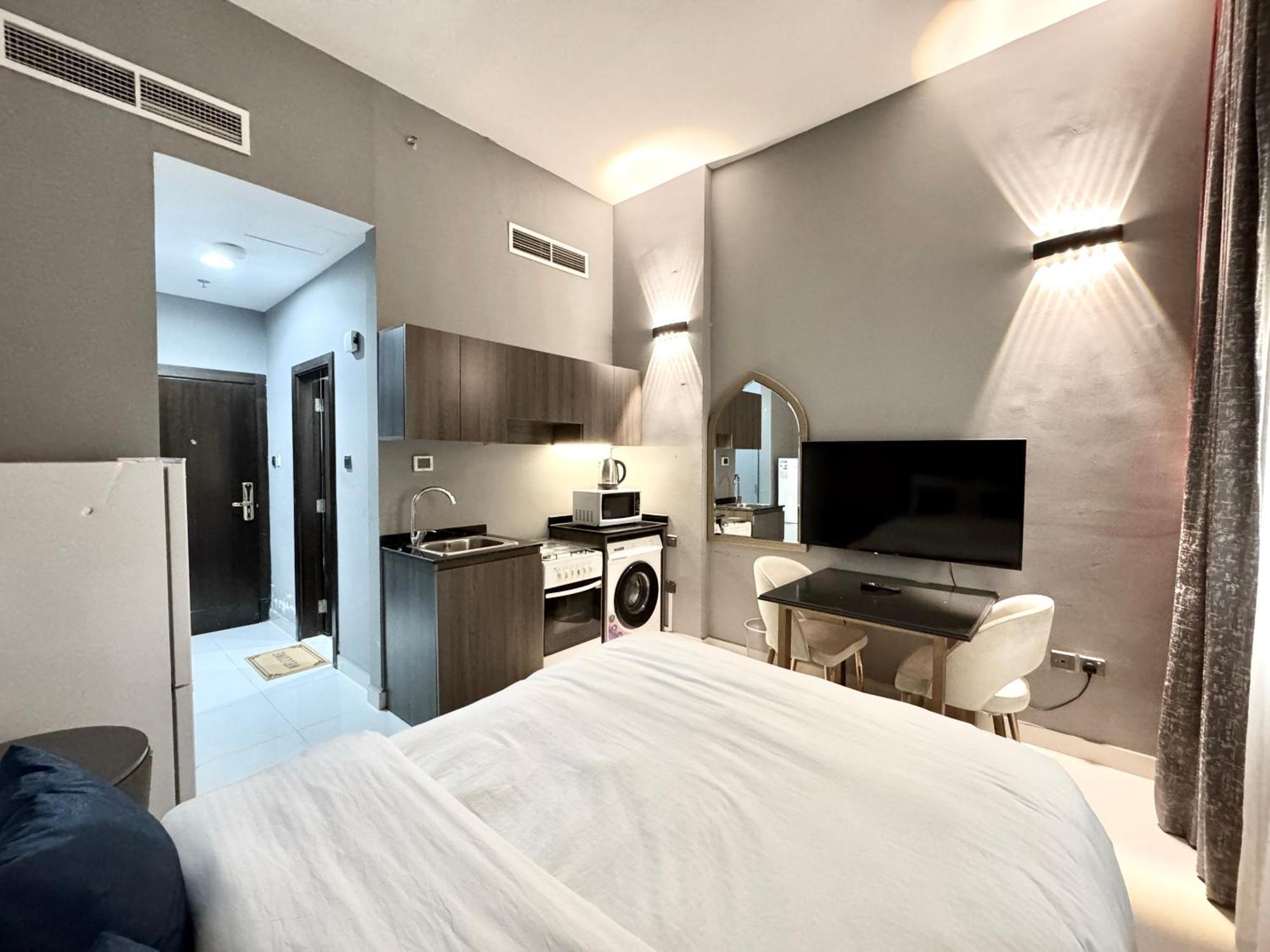 Al Manara Classic Cozy Apartment Dubai