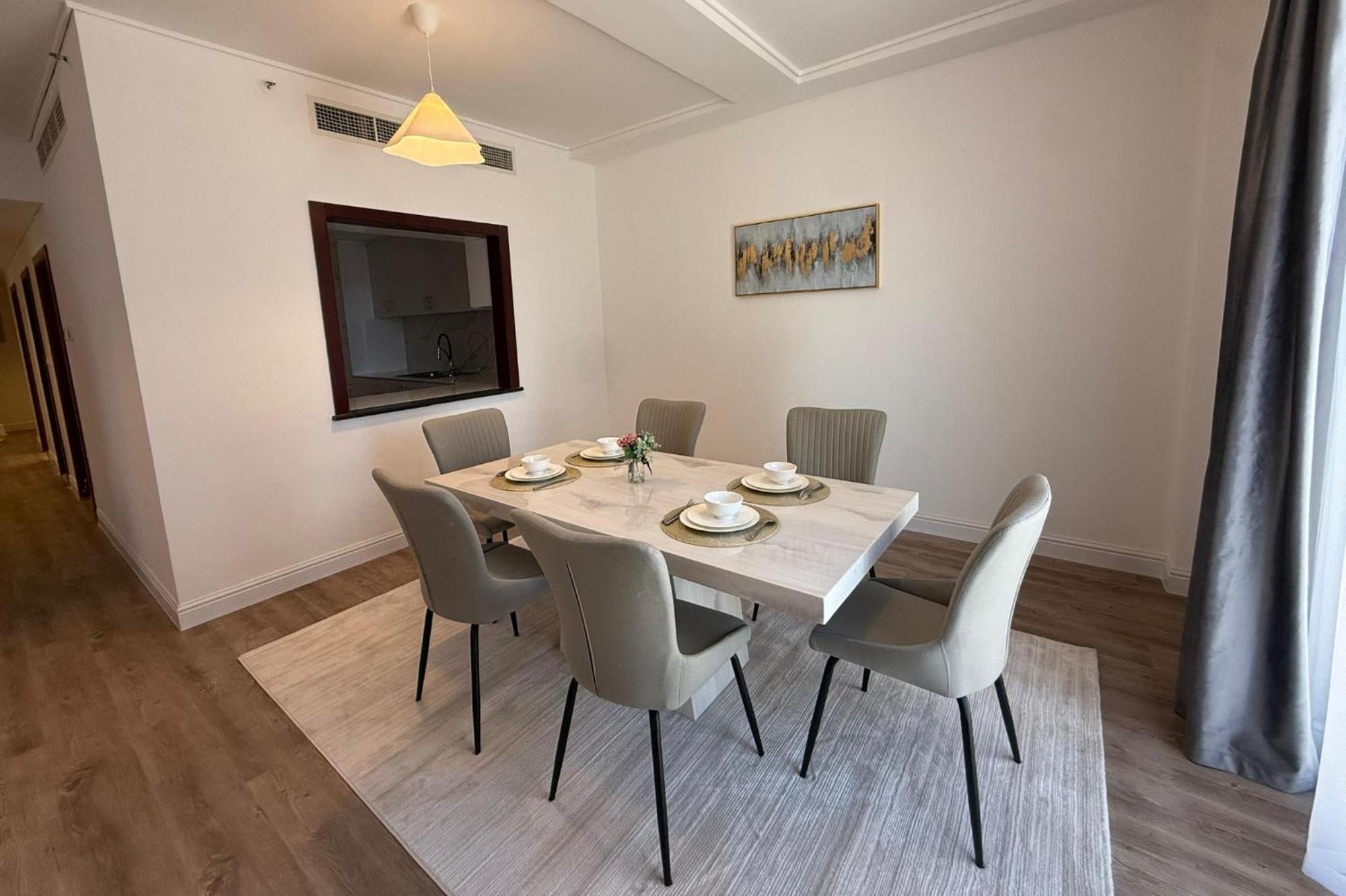 Apartment 2br With Private Terrace, Panoramic Marina View
