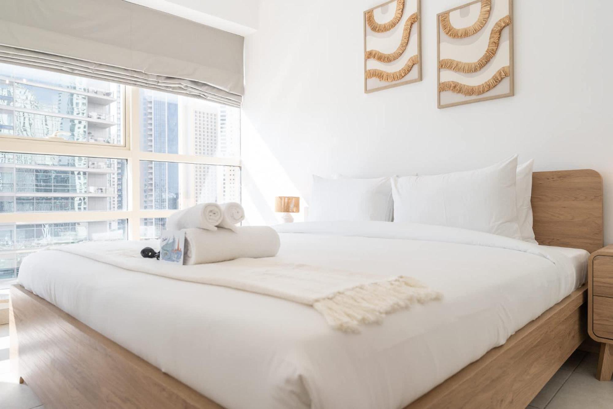 Elegant 1-bedroom For 4 In Marina Apartment *