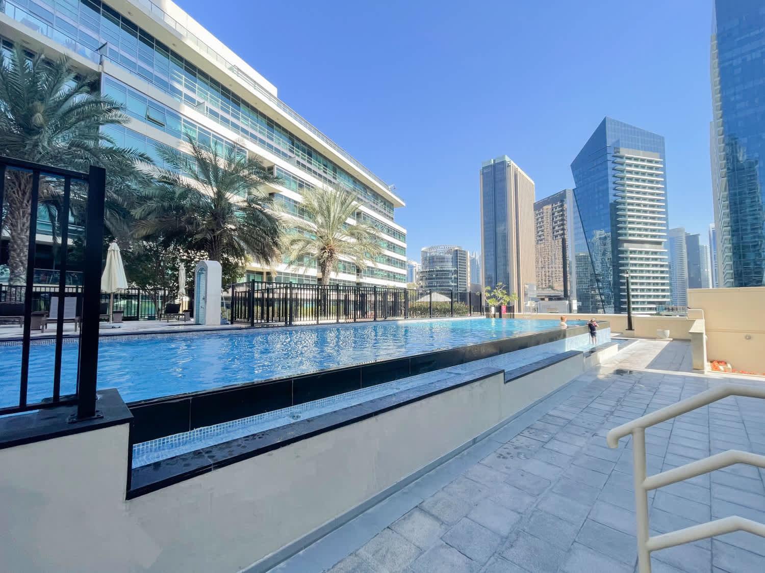 Apartment Elegant 1-bedroom For 4 In Marina Dubai