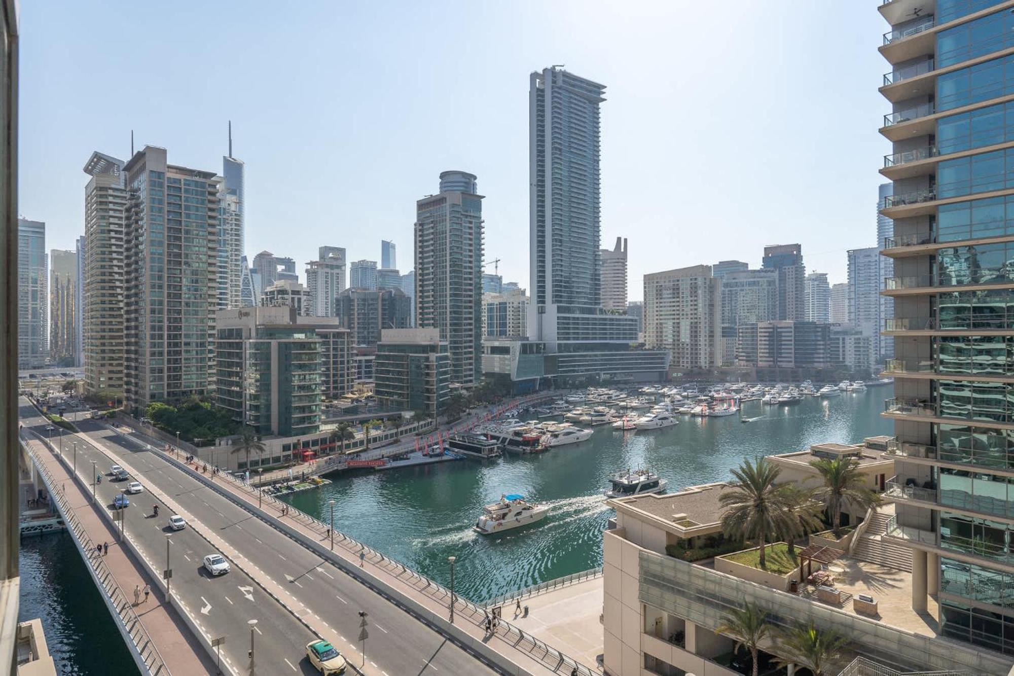 Elegant 1-bedroom For 4 In Marina *