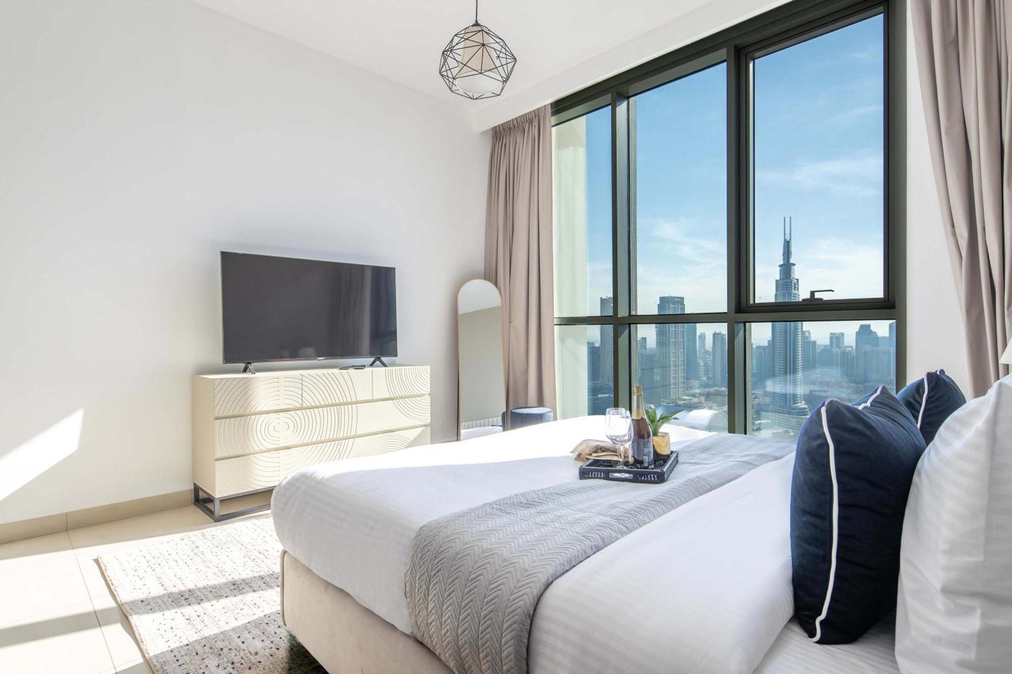 Frank Porter - Downtown Views Apartment *