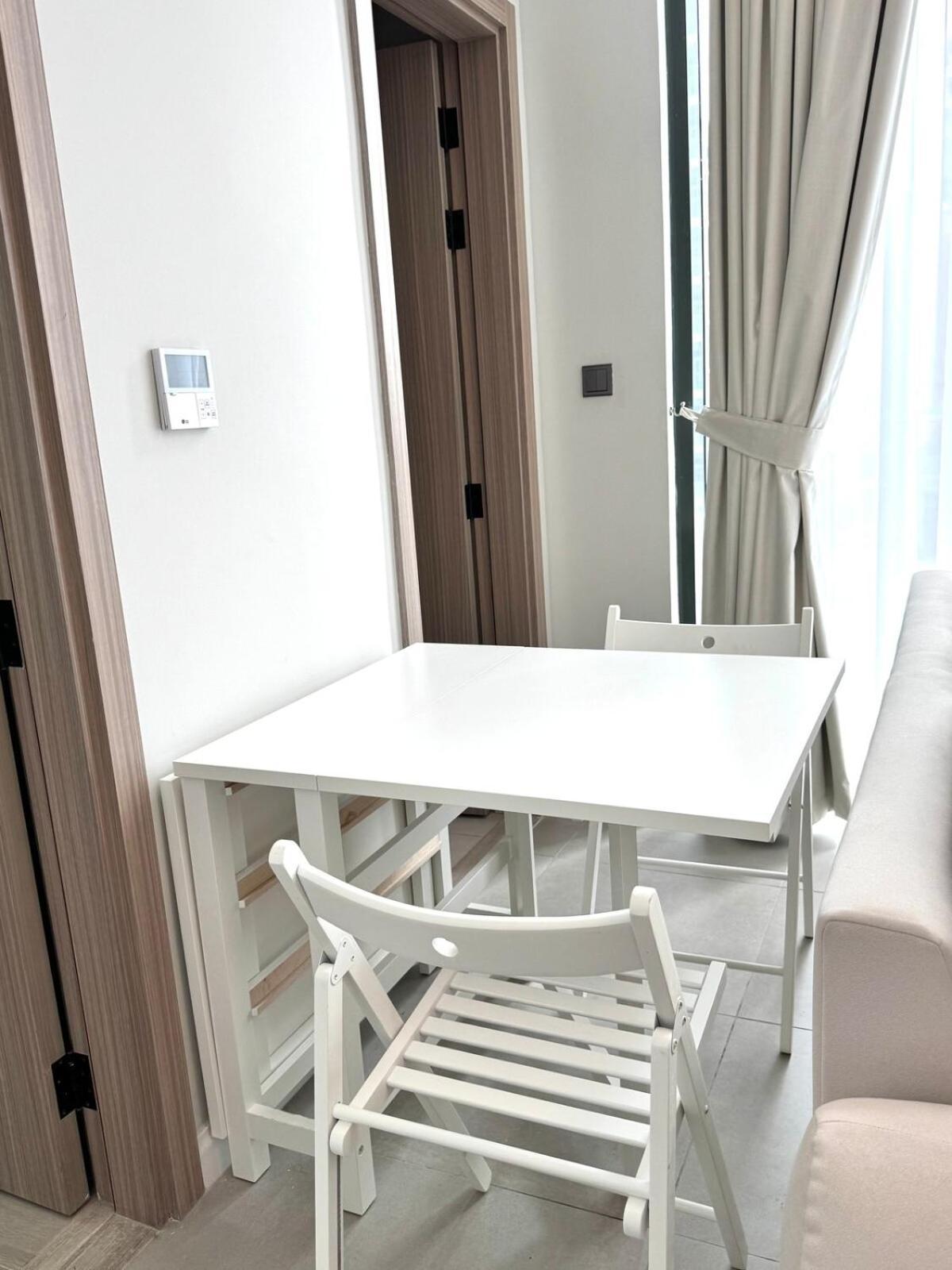 Cozy 1bhk In The Heart Of Apartment
