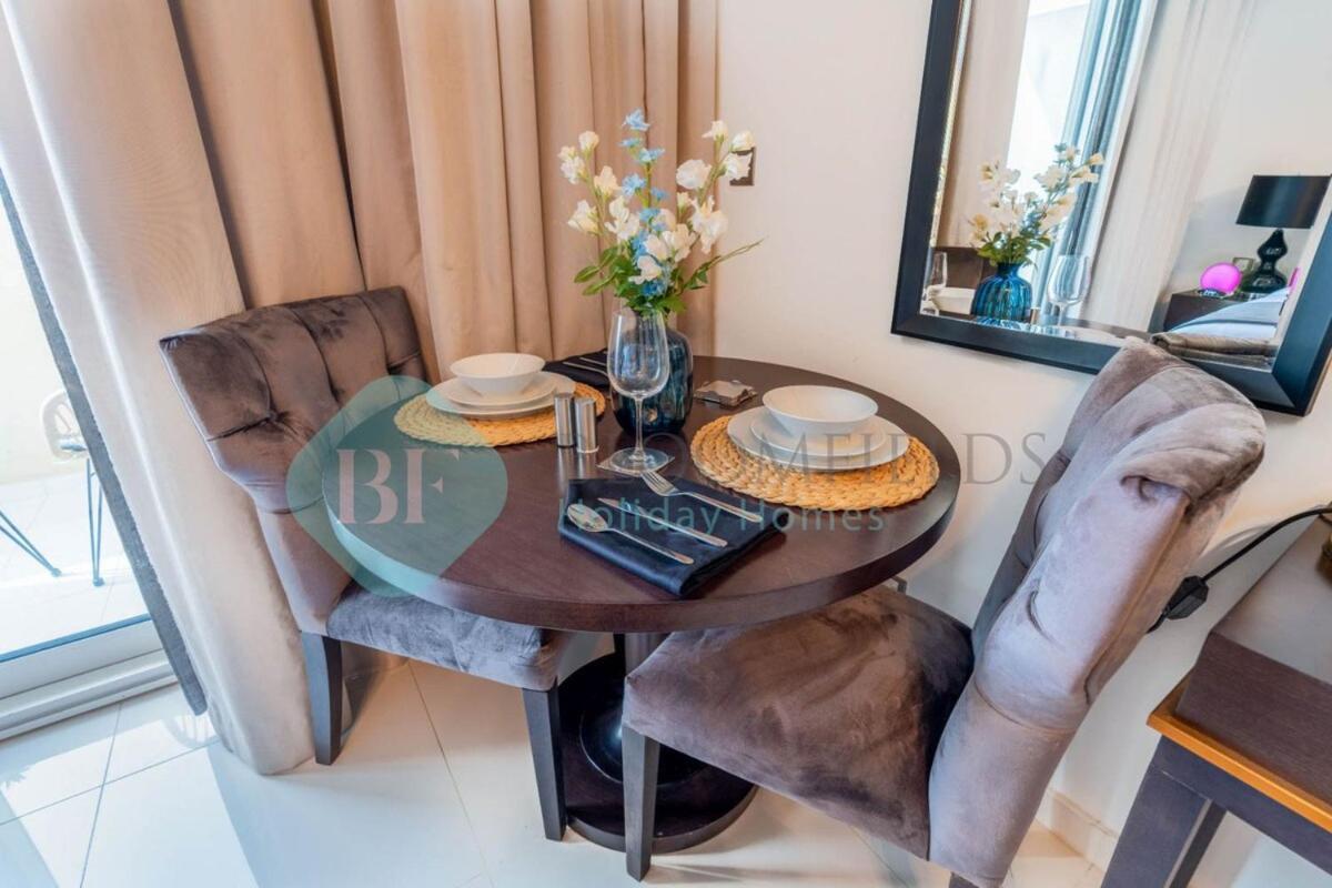 Apartment Bloomfields Stylish Stu In Damac Ghalia *
