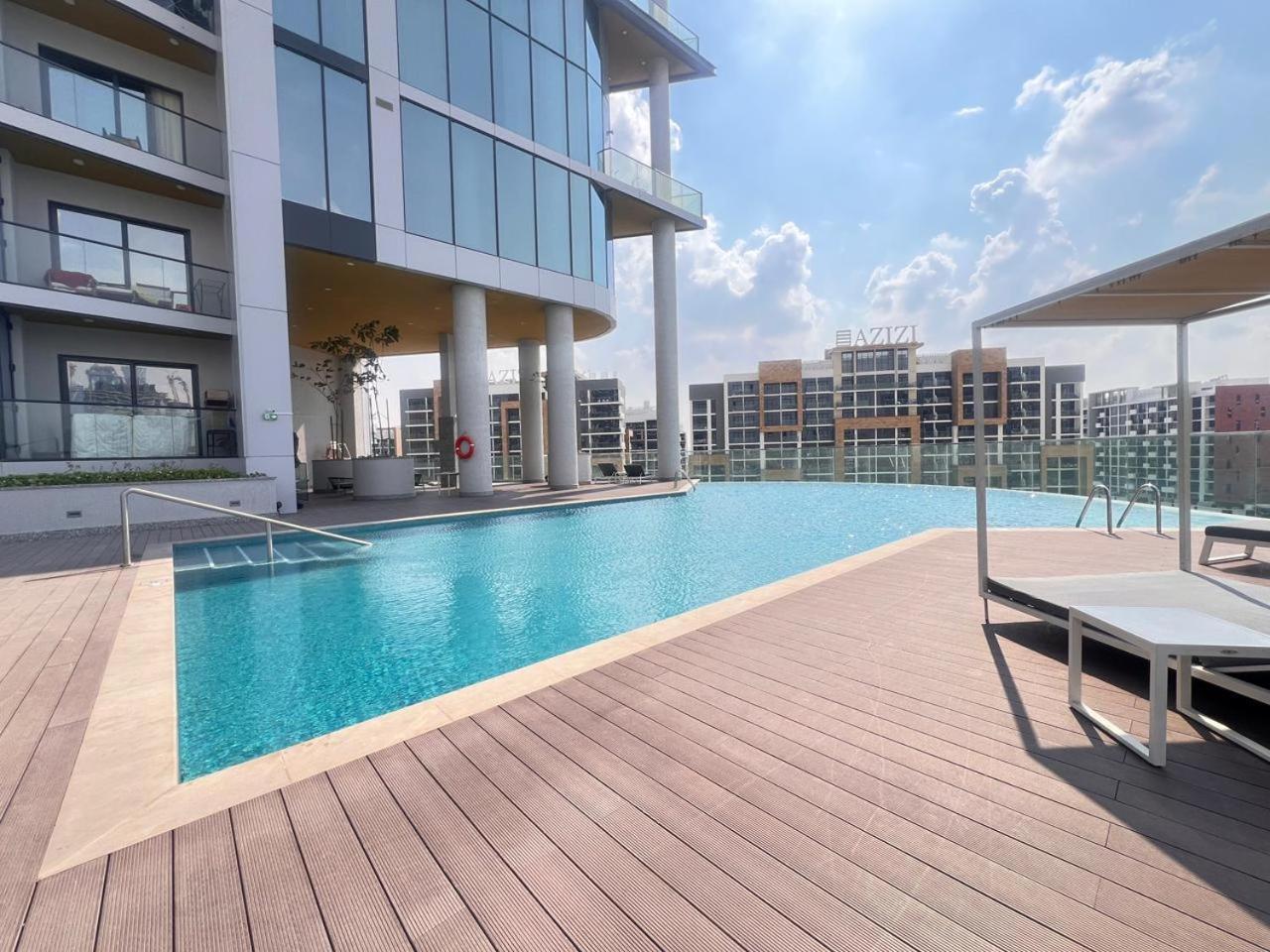 Daniels 1br At Waves Grande In Sobha Hartland Apartment