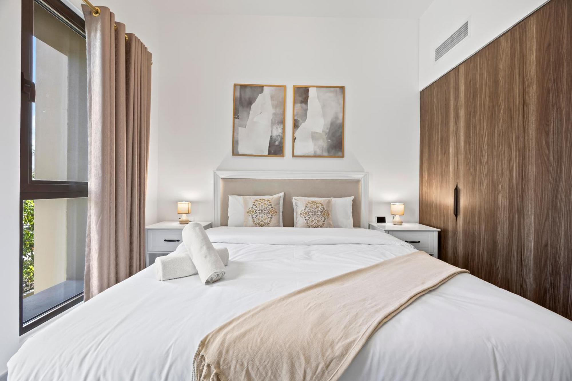 Elegant 1br With Balcony In Madinat Jumeirah Living Dubai