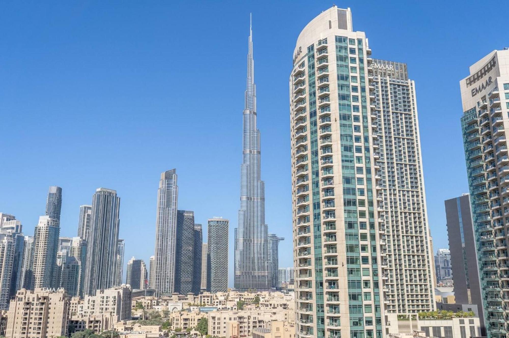 Apartment Gorgeous In Downtown Dubai
