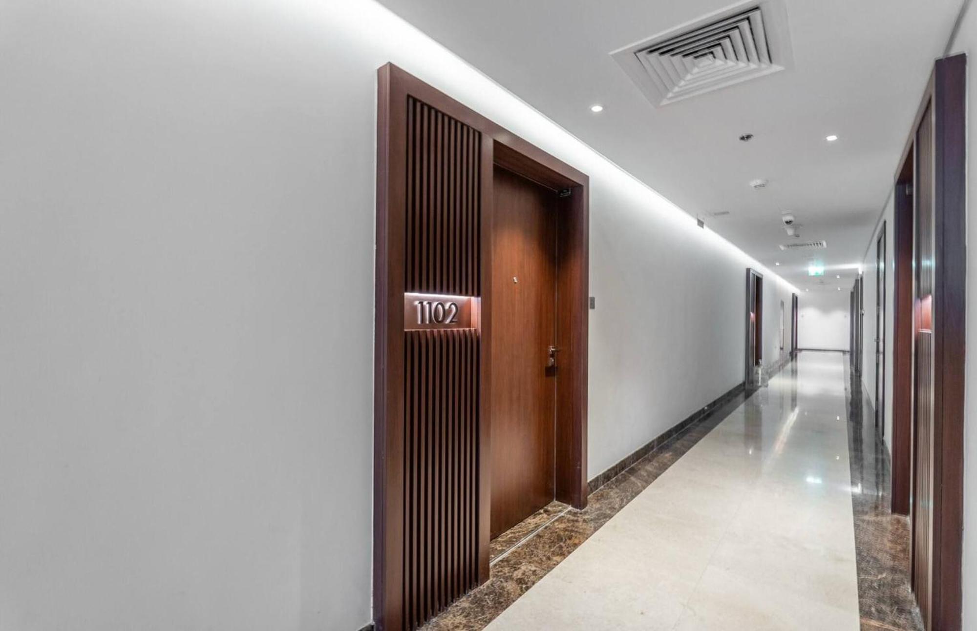 Apartment Gorgeous In Downtown Dubai