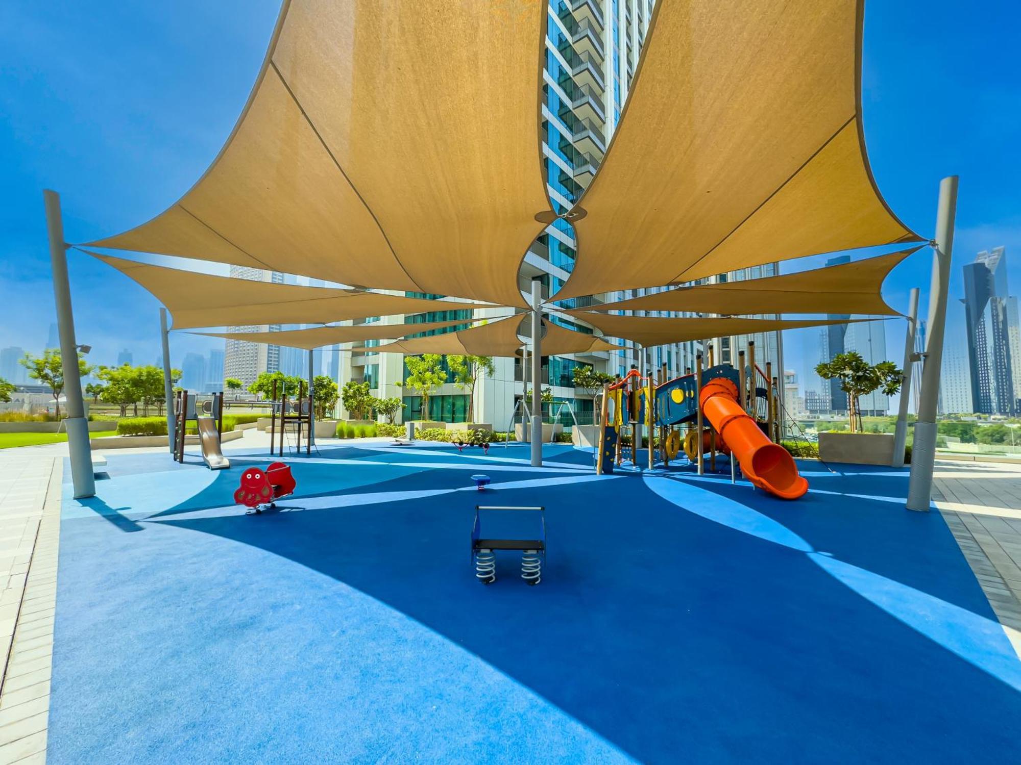 Blissful At Downtown Views Ii- 5min Walk To Mall, Burj Khalifa With Infinity Pool Apartment Dubai