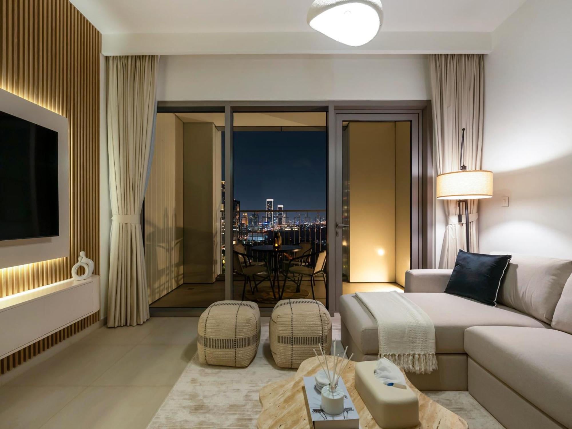 Blissful At Downtown Views Ii- 5min Walk To Mall, Burj Khalifa With Infinity Pool * Dubai